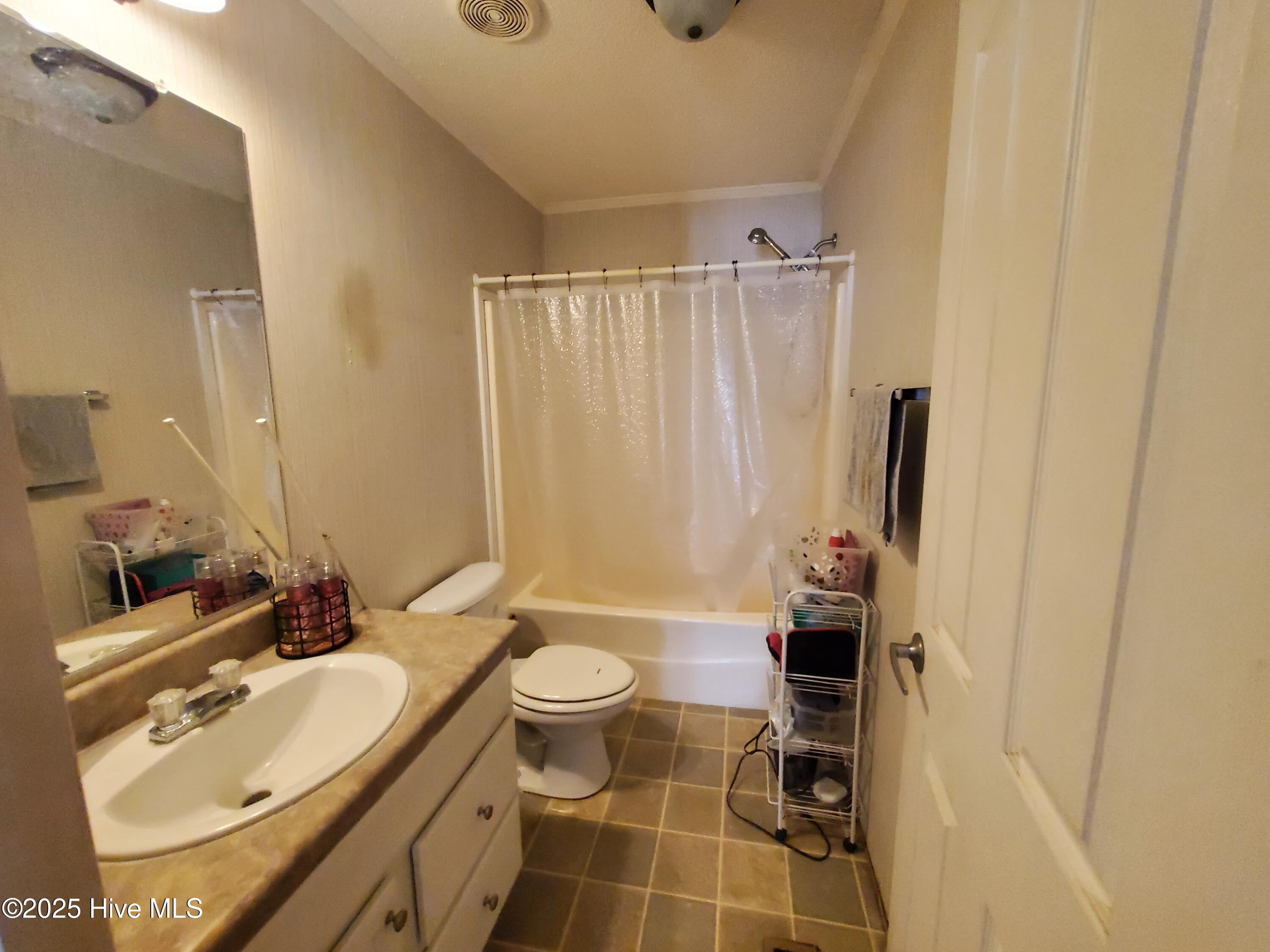 438 Stell Road Property Photo 13