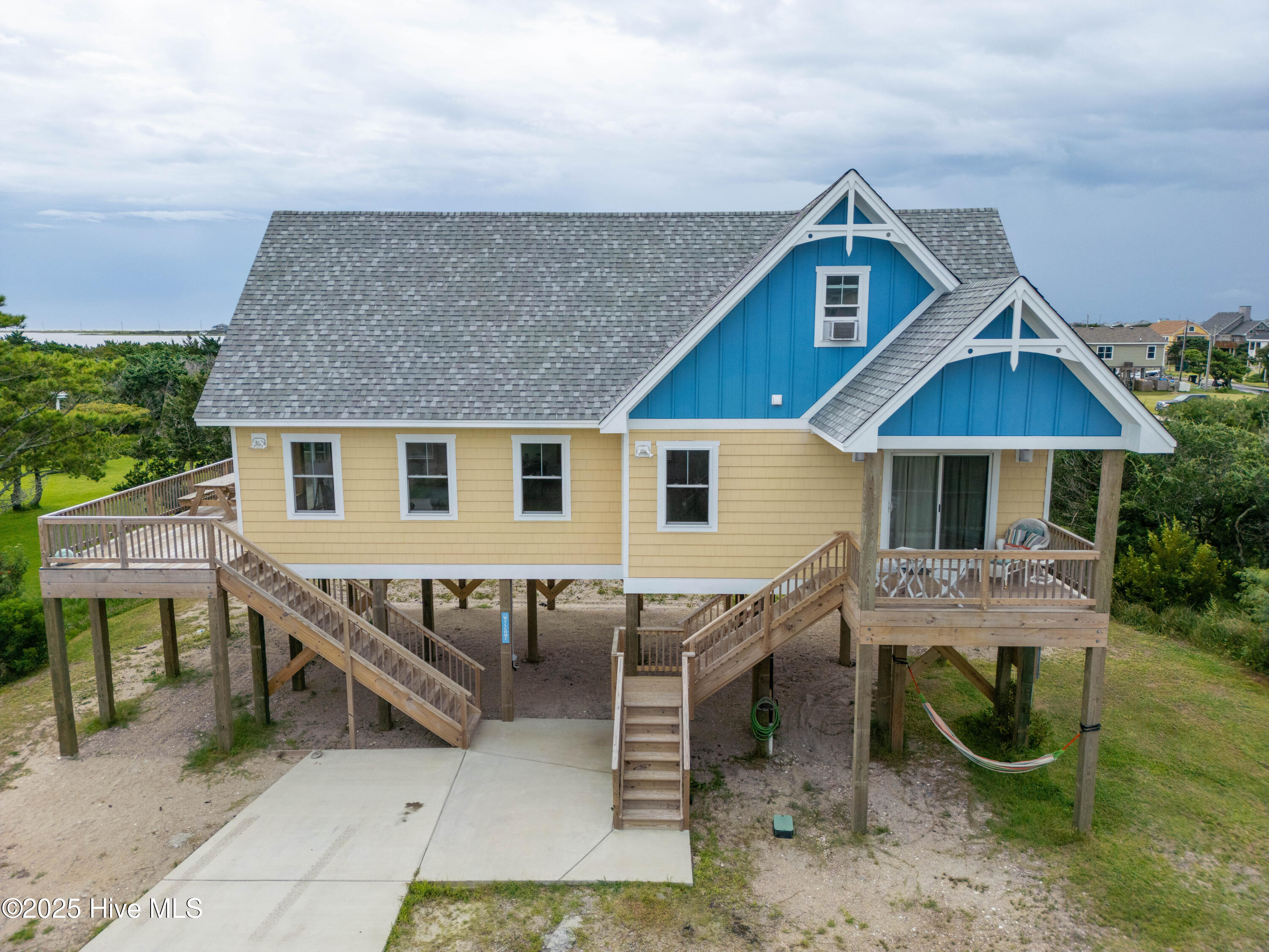 57169 Pricilla Curve Road Property Photo 1