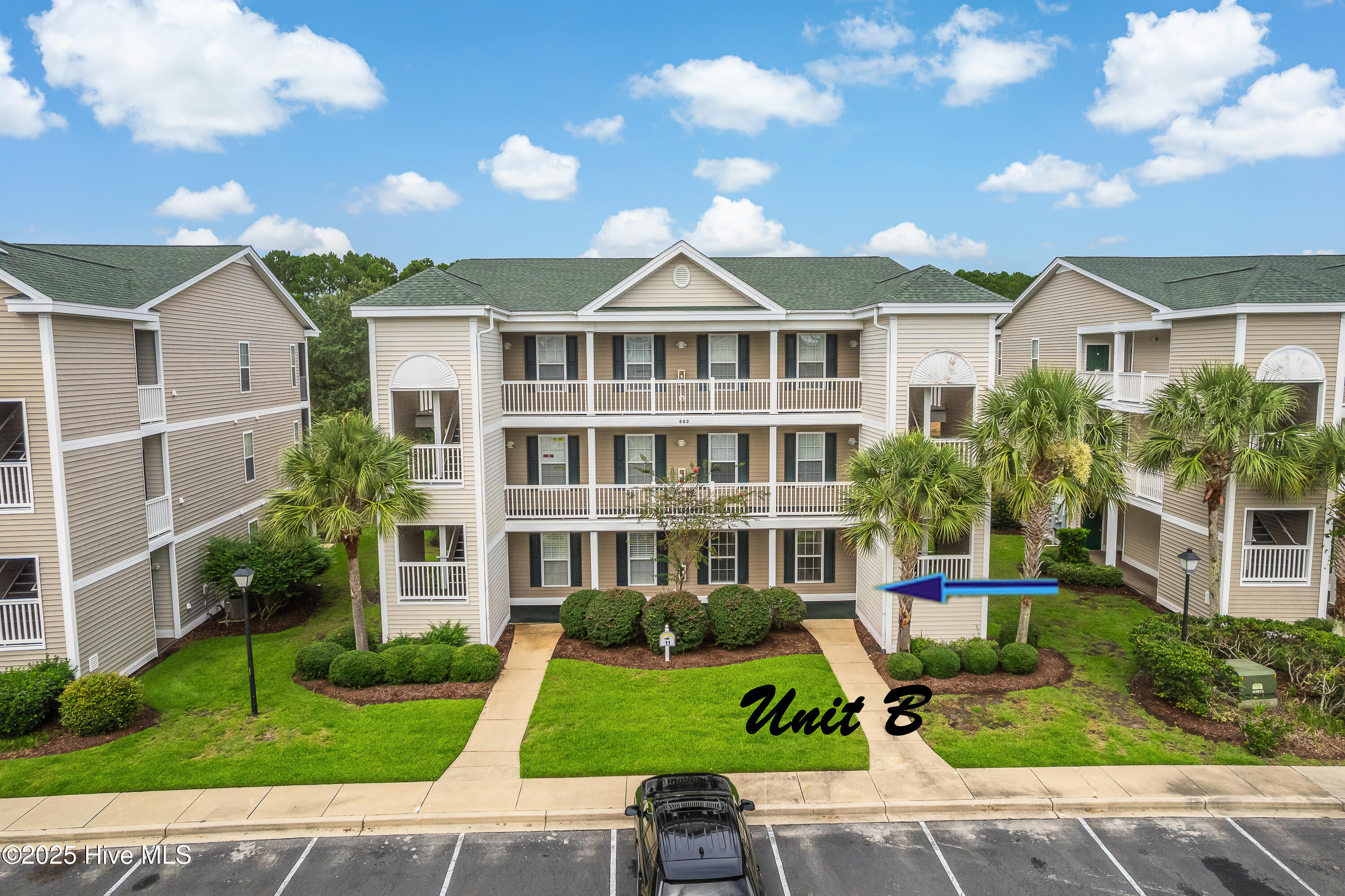 882 Great Egret Circle B Property Photo 1