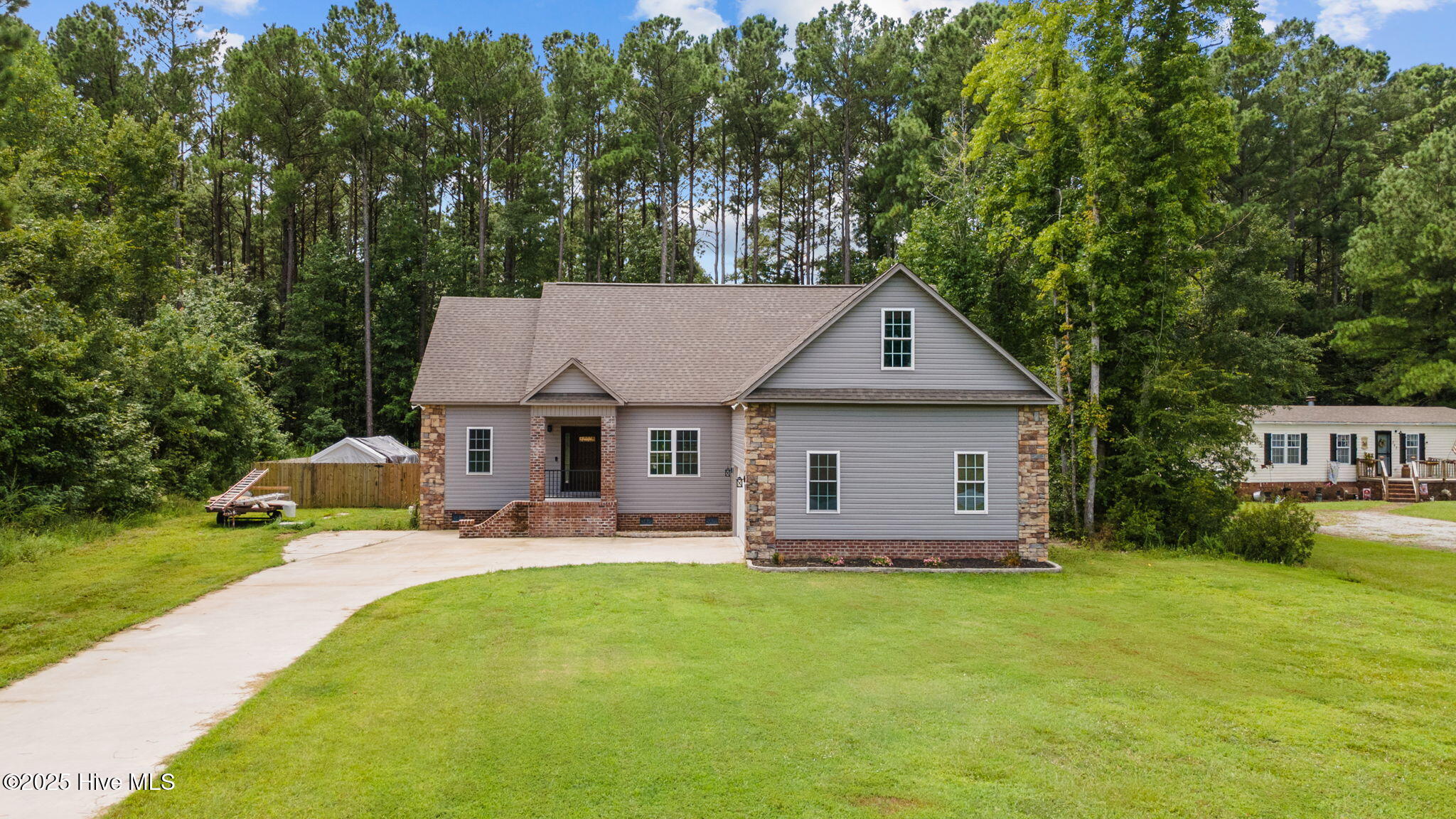 268 Shingle Brook Road Property Photo 1