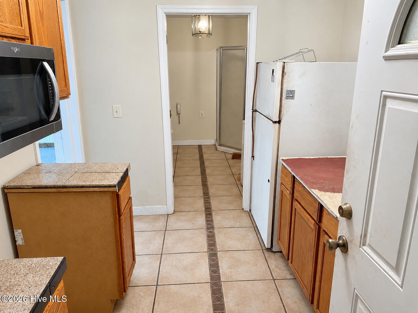 904 W 3rd Street Property Photo 6