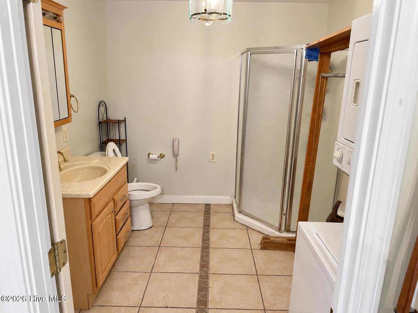 904 W 3rd Street Property Photo 7