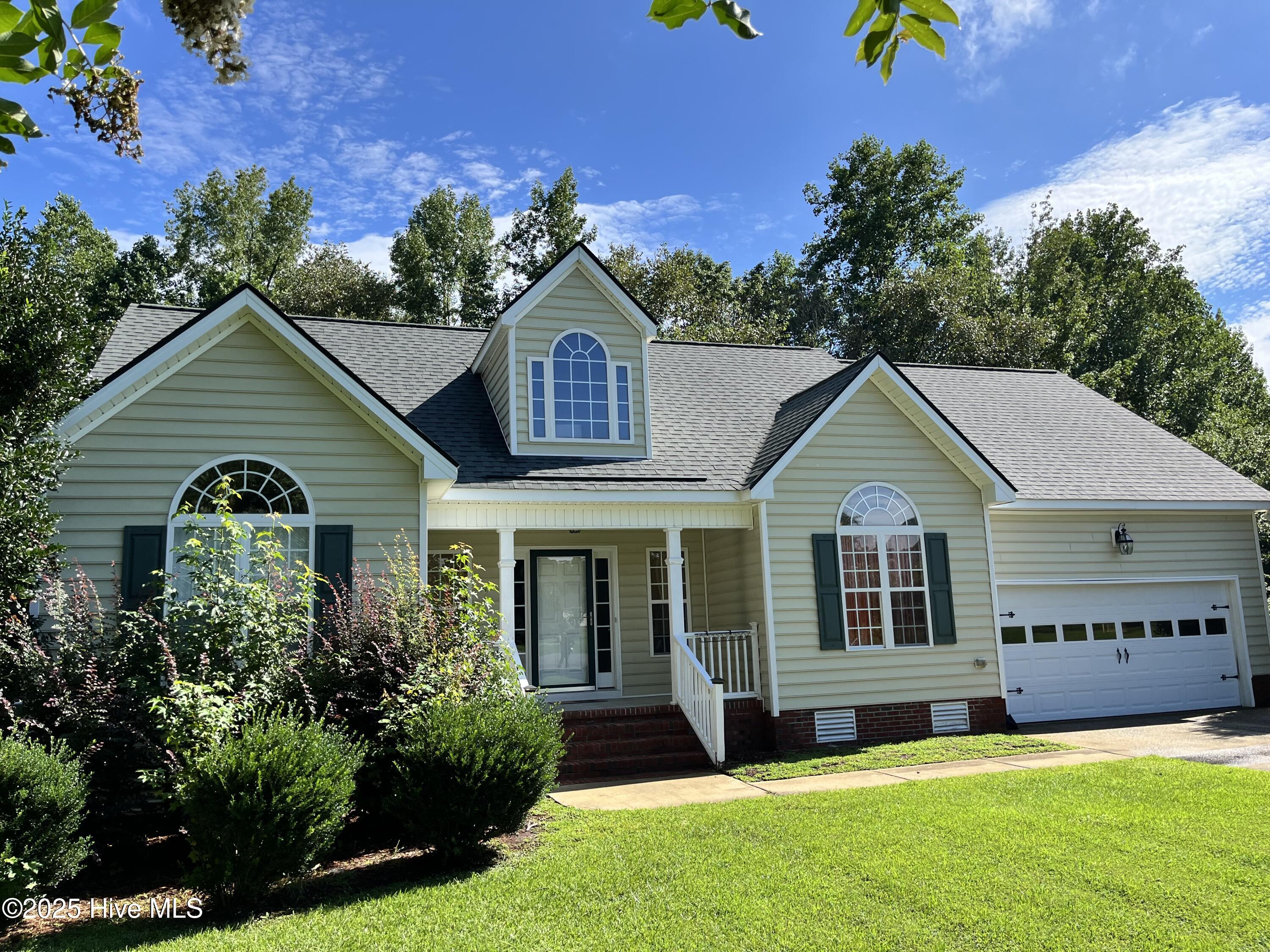 414 Ash Lily Court Property Photo 1