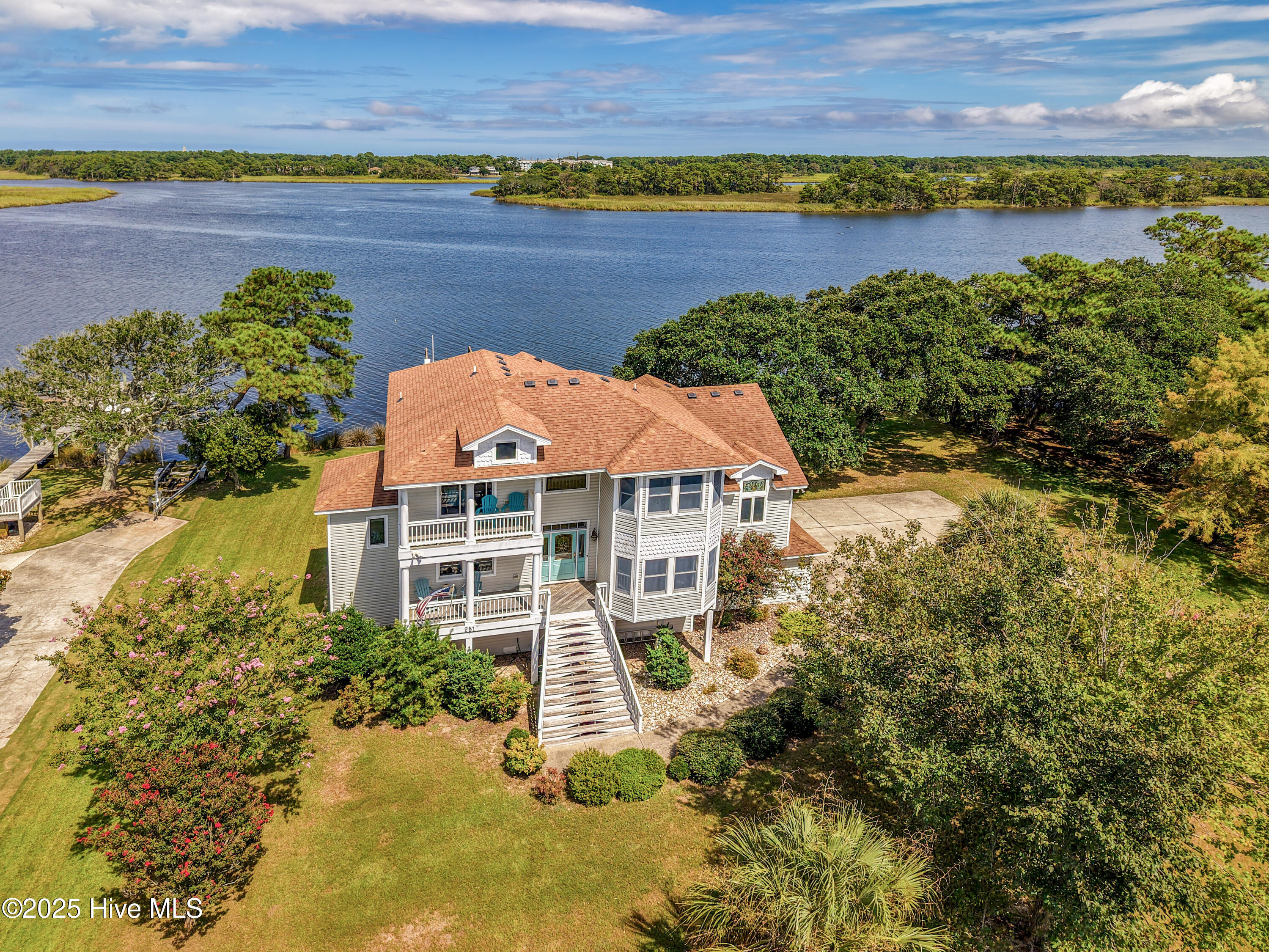 251 Watersedge Drive