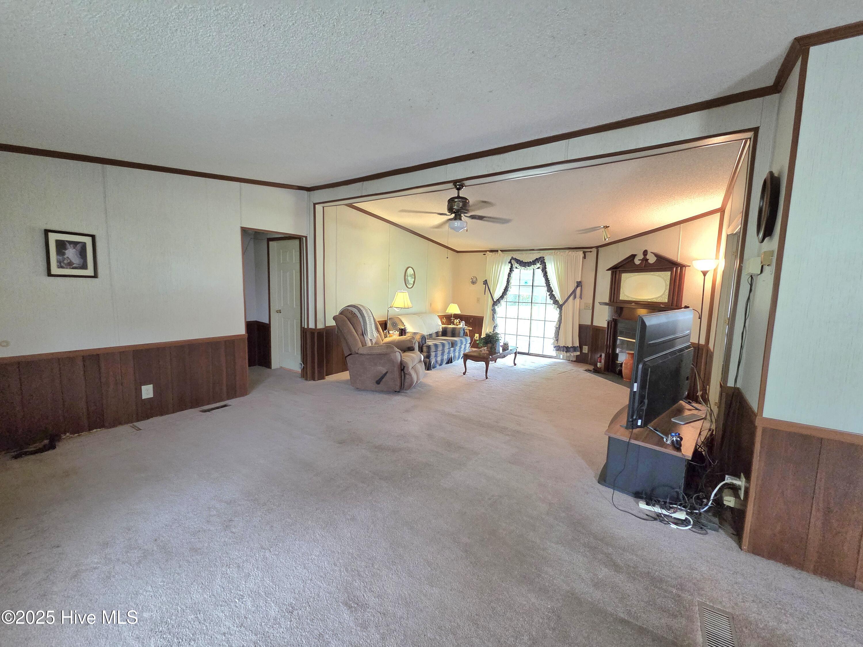6021 X Way Road Property Photo 6