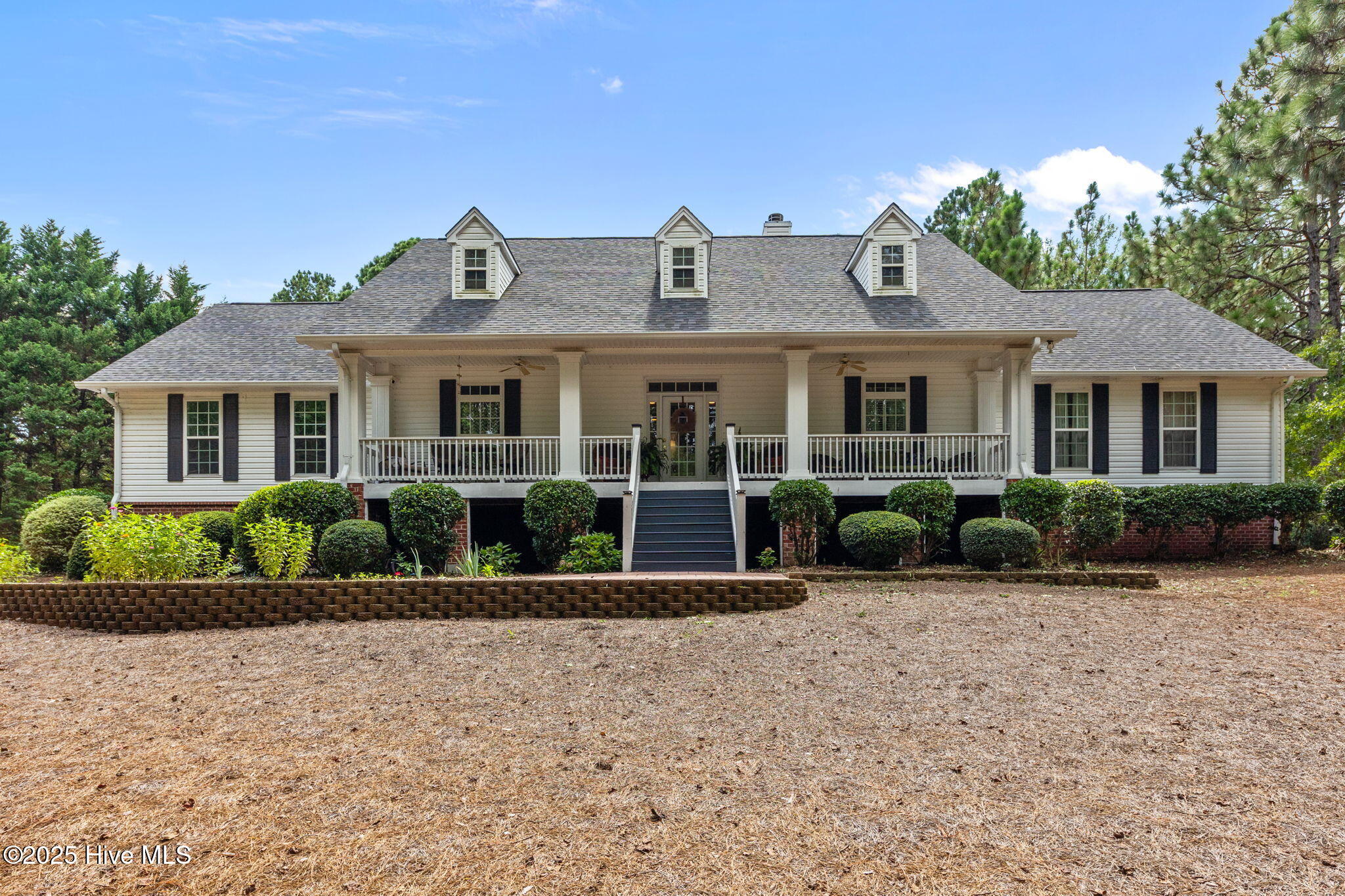 109 Sweetbriar Court Property Photo 1