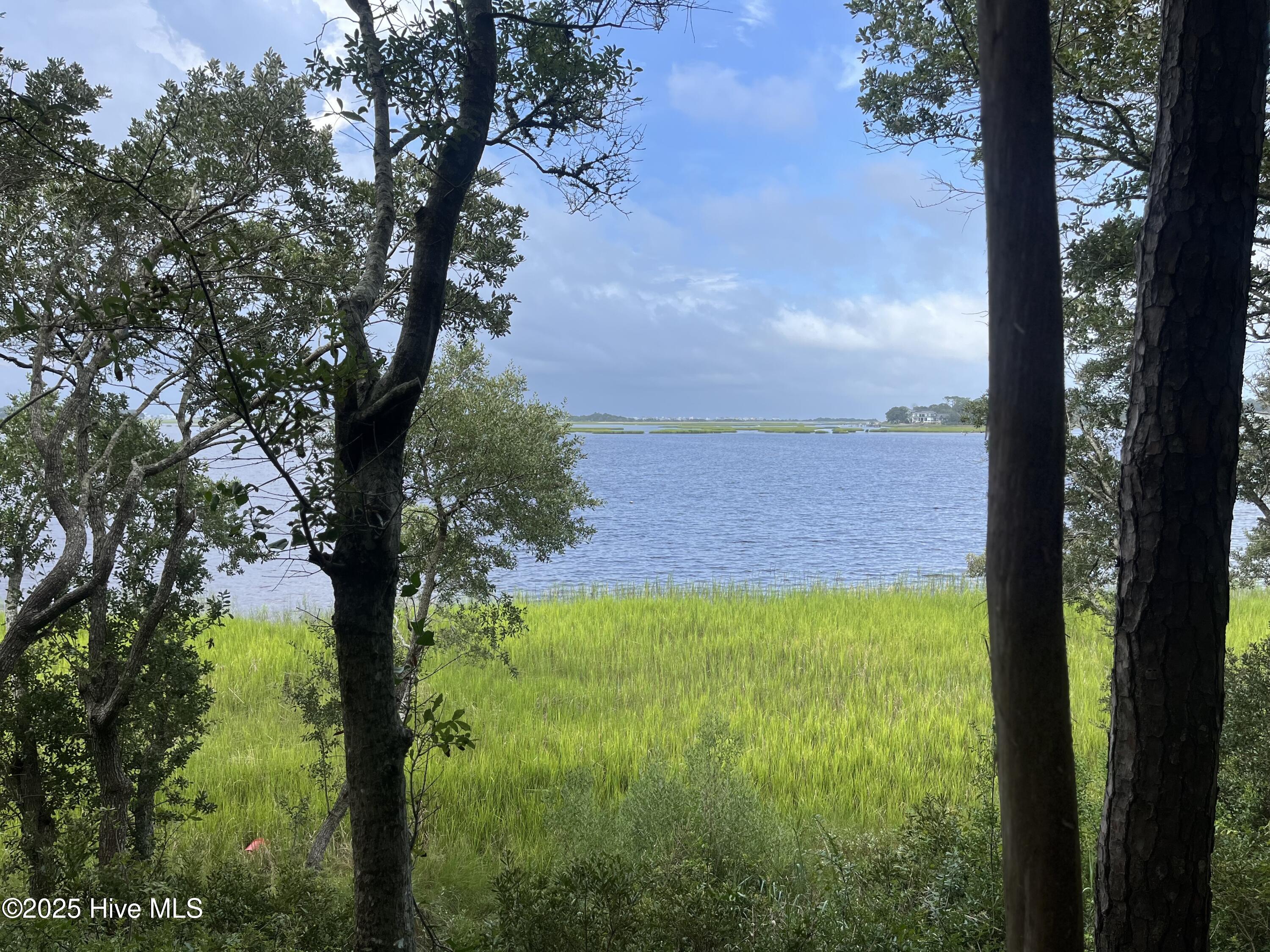 3260 Mullet Creek Place Property Photo 5