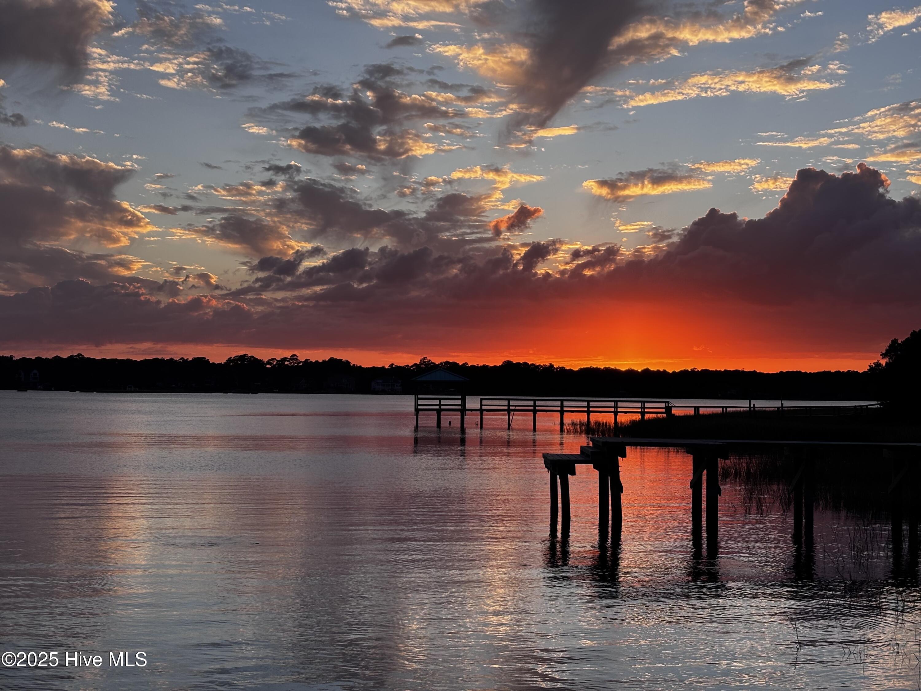 3260 Mullet Creek Place Property Photo 7