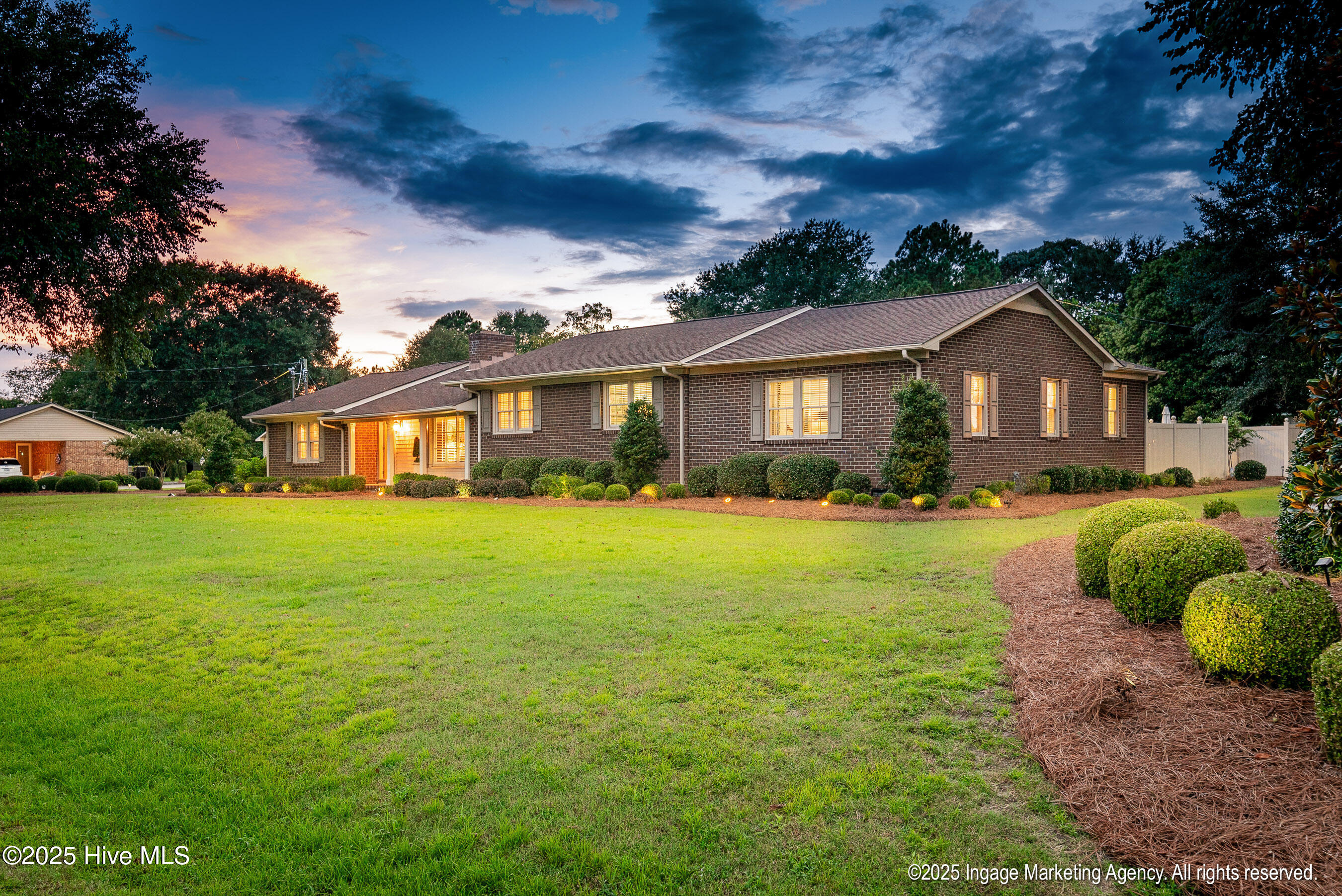 101 Edgemont Drive Property Photo 1