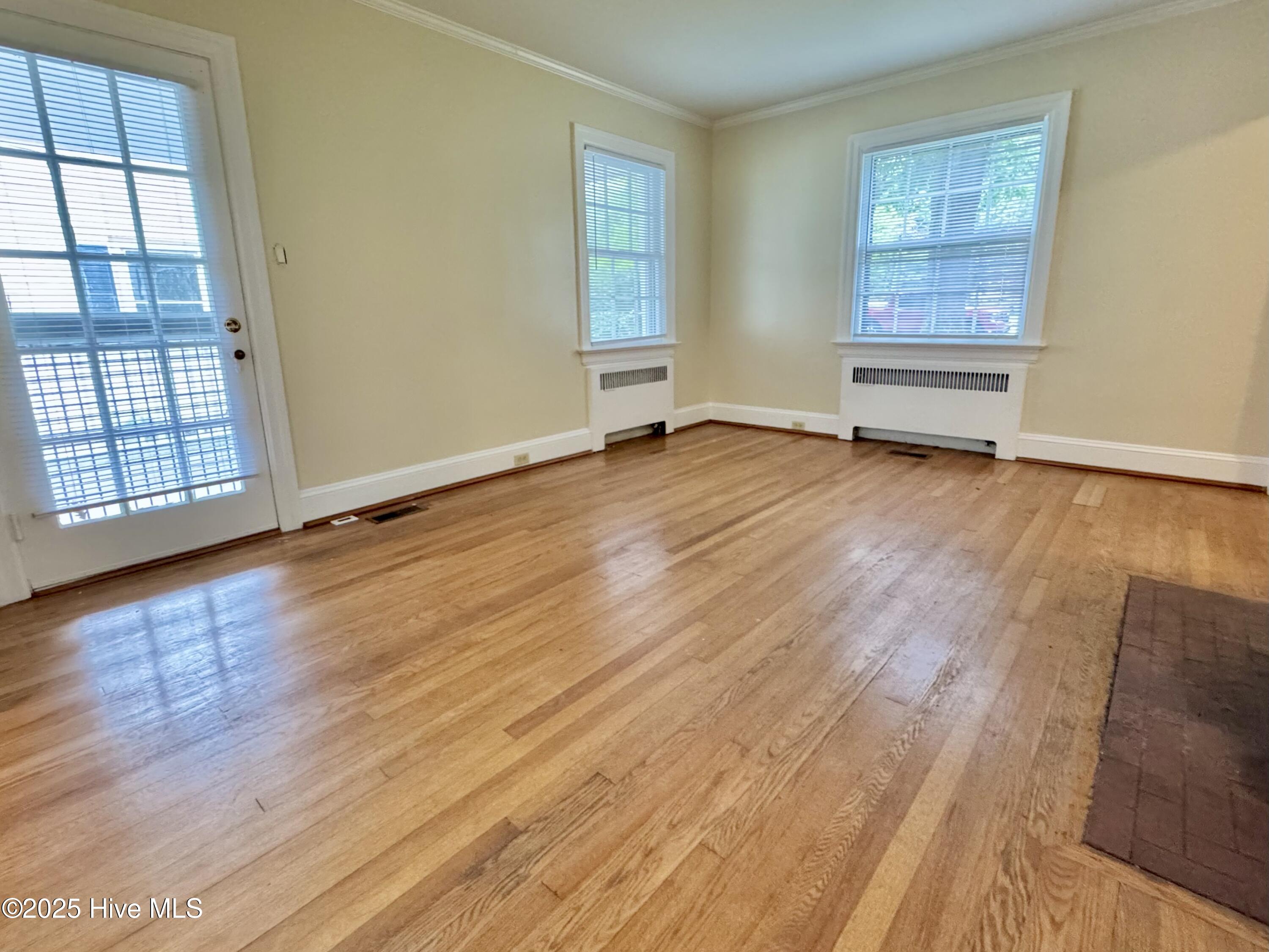 306 Wilson Avenue Property Photo 11