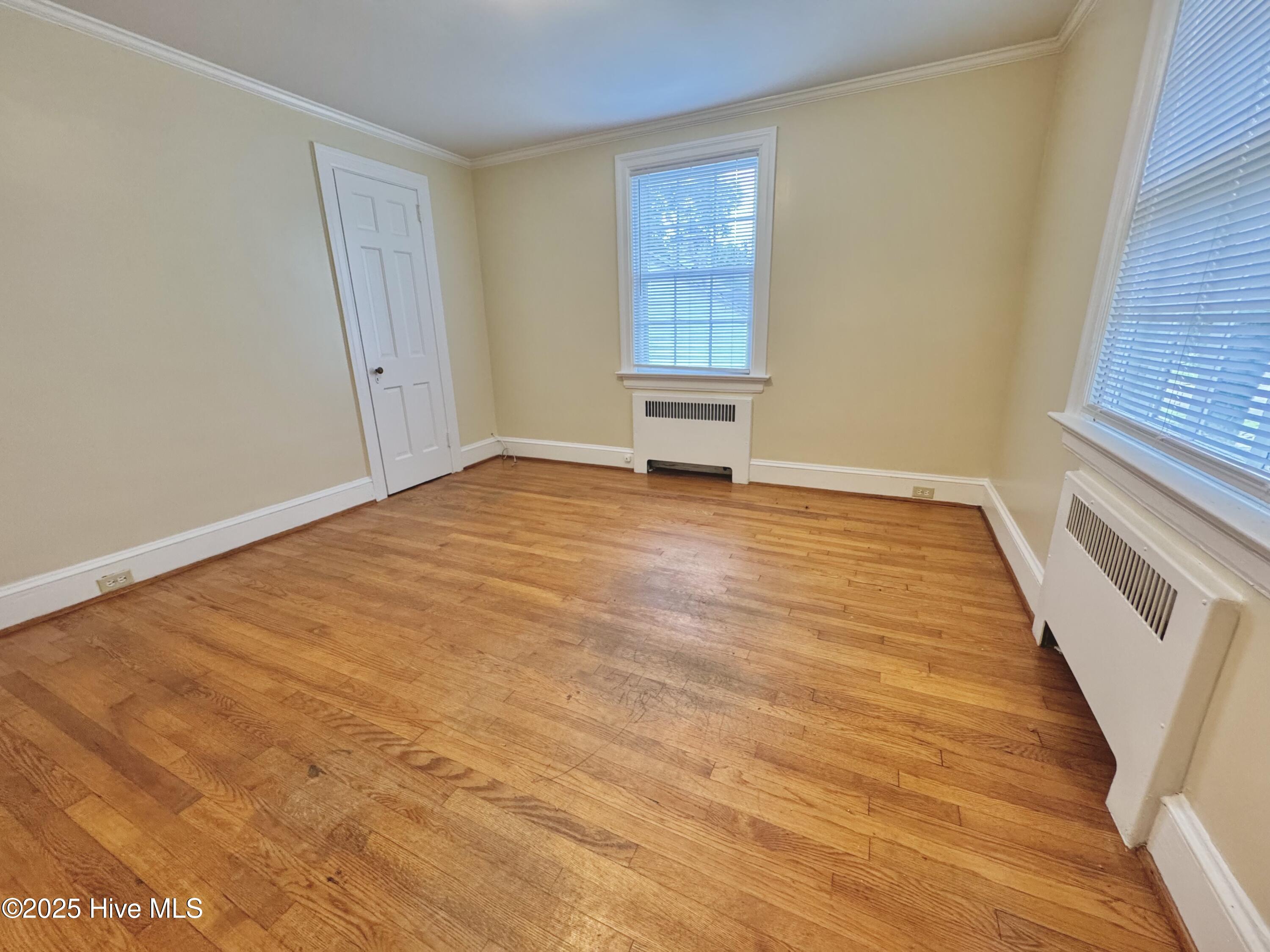 306 Wilson Avenue Property Photo 32
