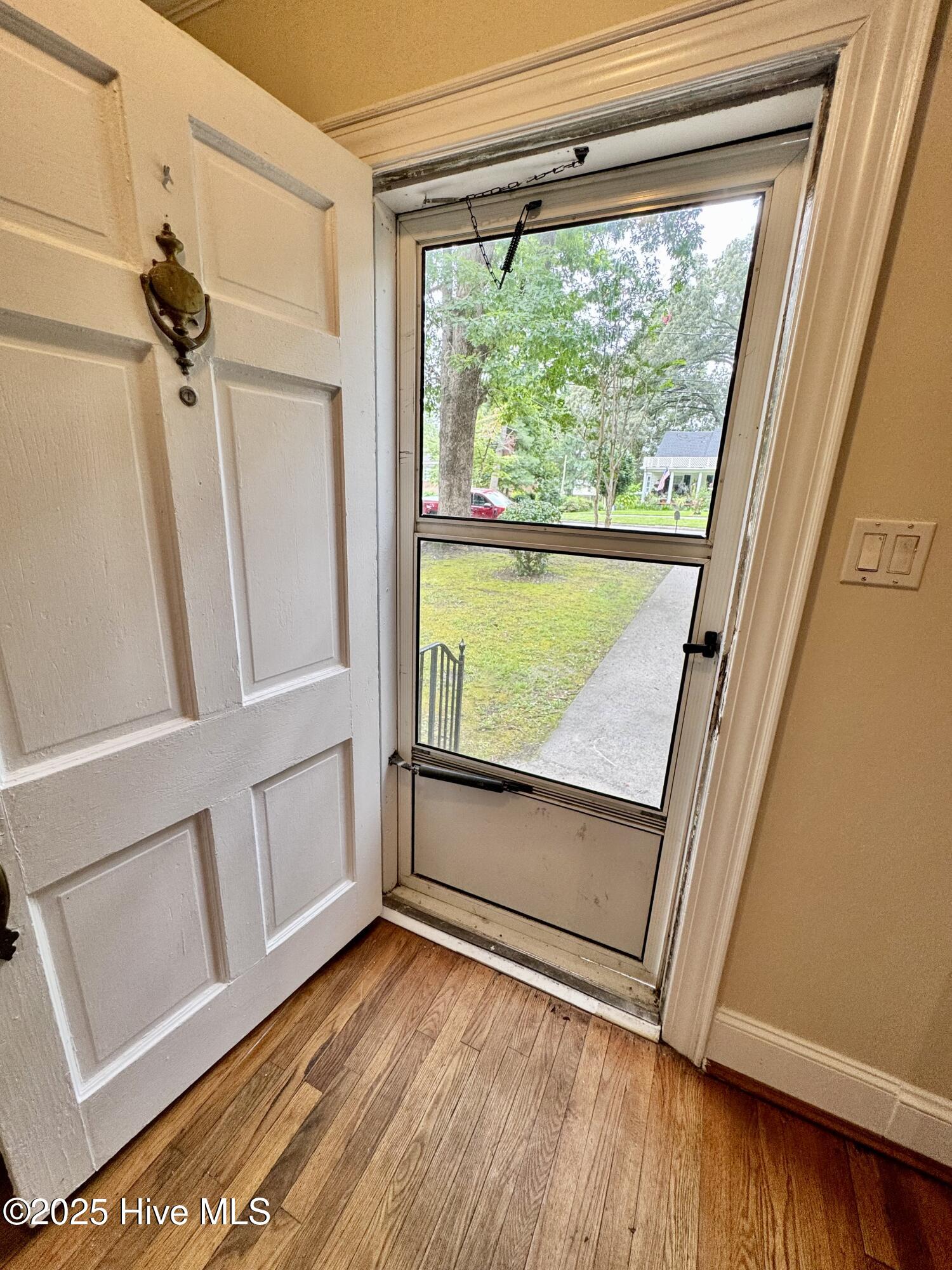 306 Wilson Avenue Property Photo 53