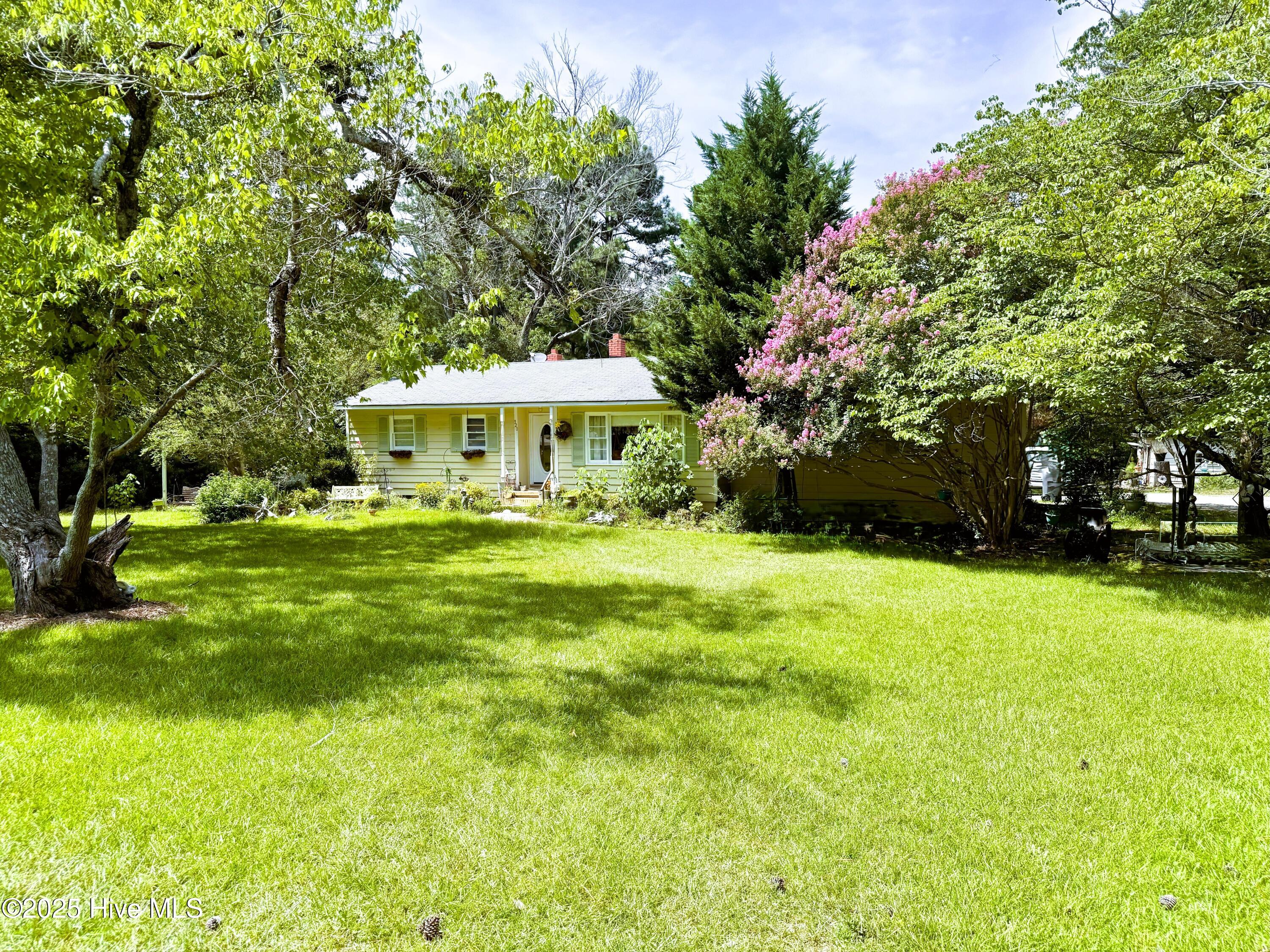 320 Aiken Road Property Photo 1