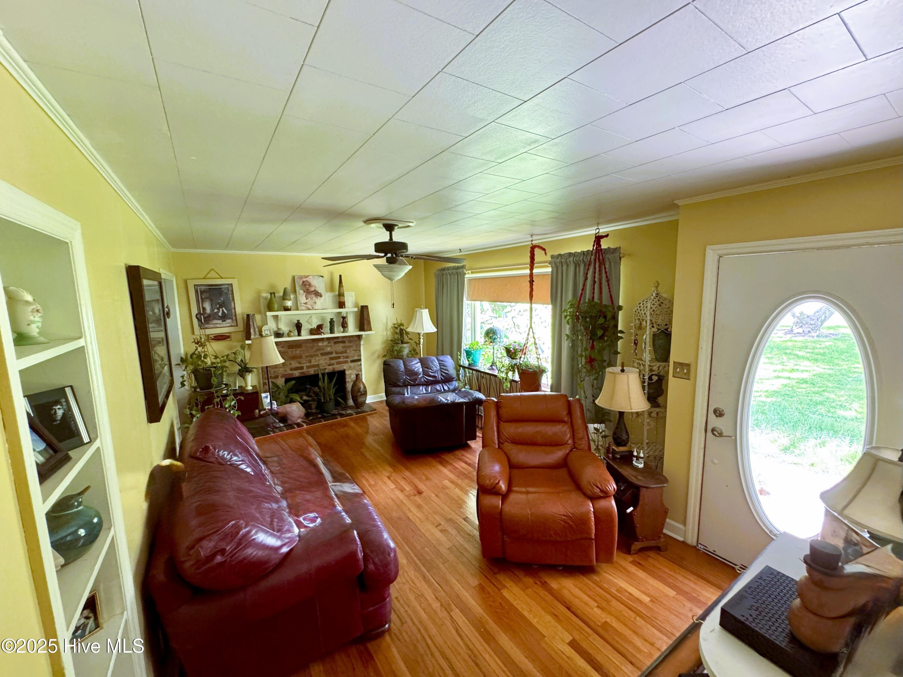 320 Aiken Road Property Photo 4