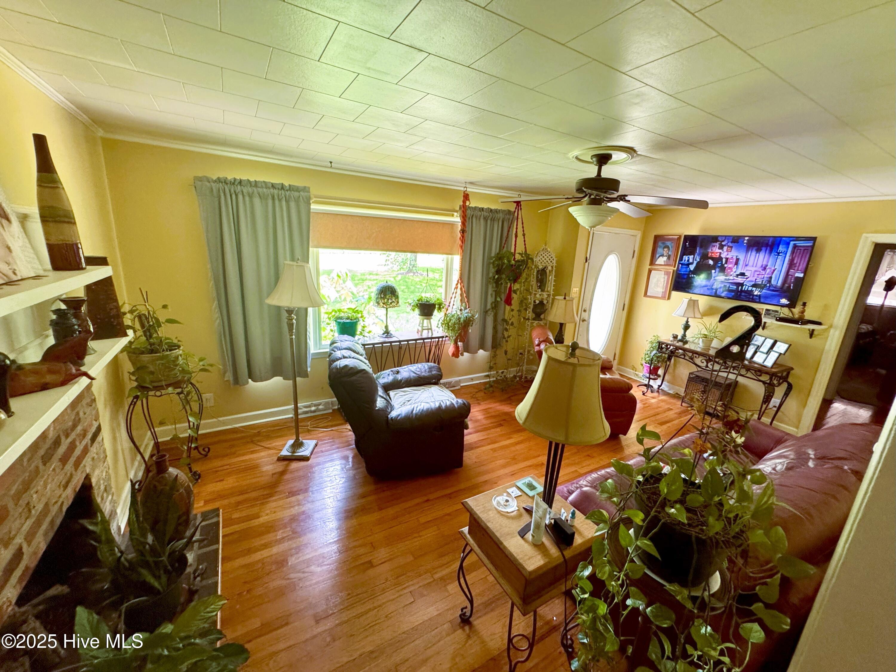 320 Aiken Road Property Photo 5