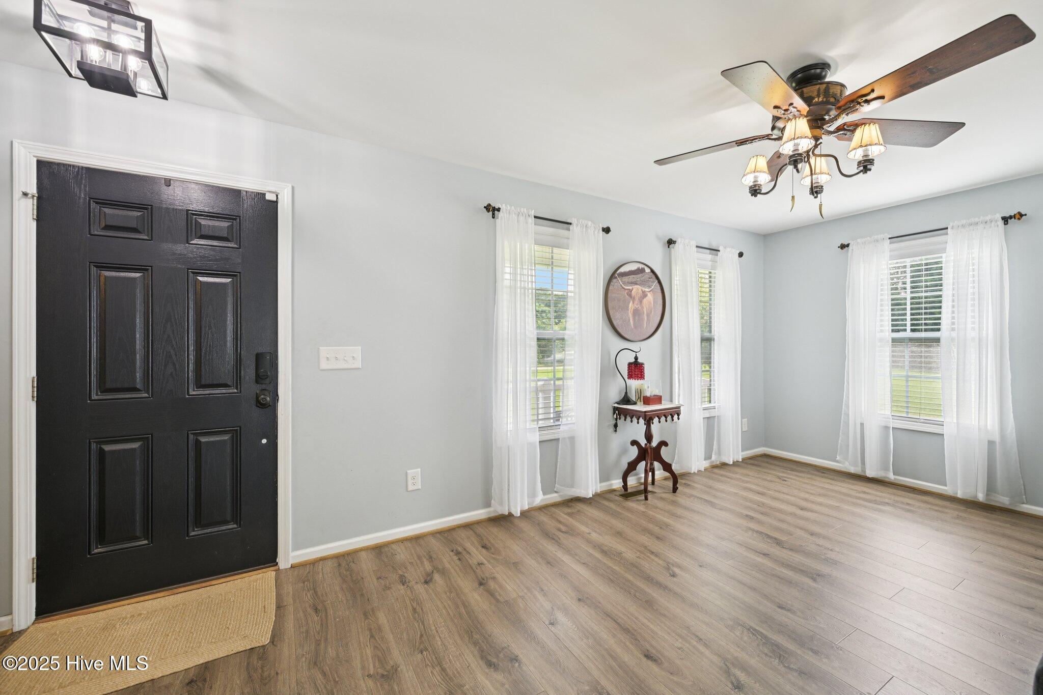 6512 Ten Ten Road Property Photo 8