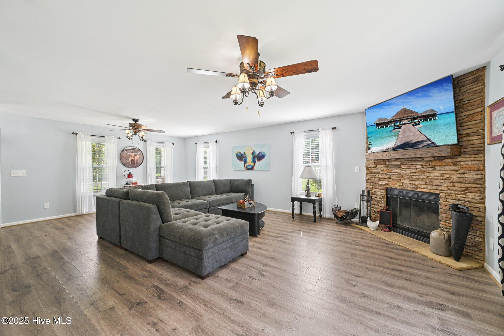 6512 Ten Ten Road Property Photo 11