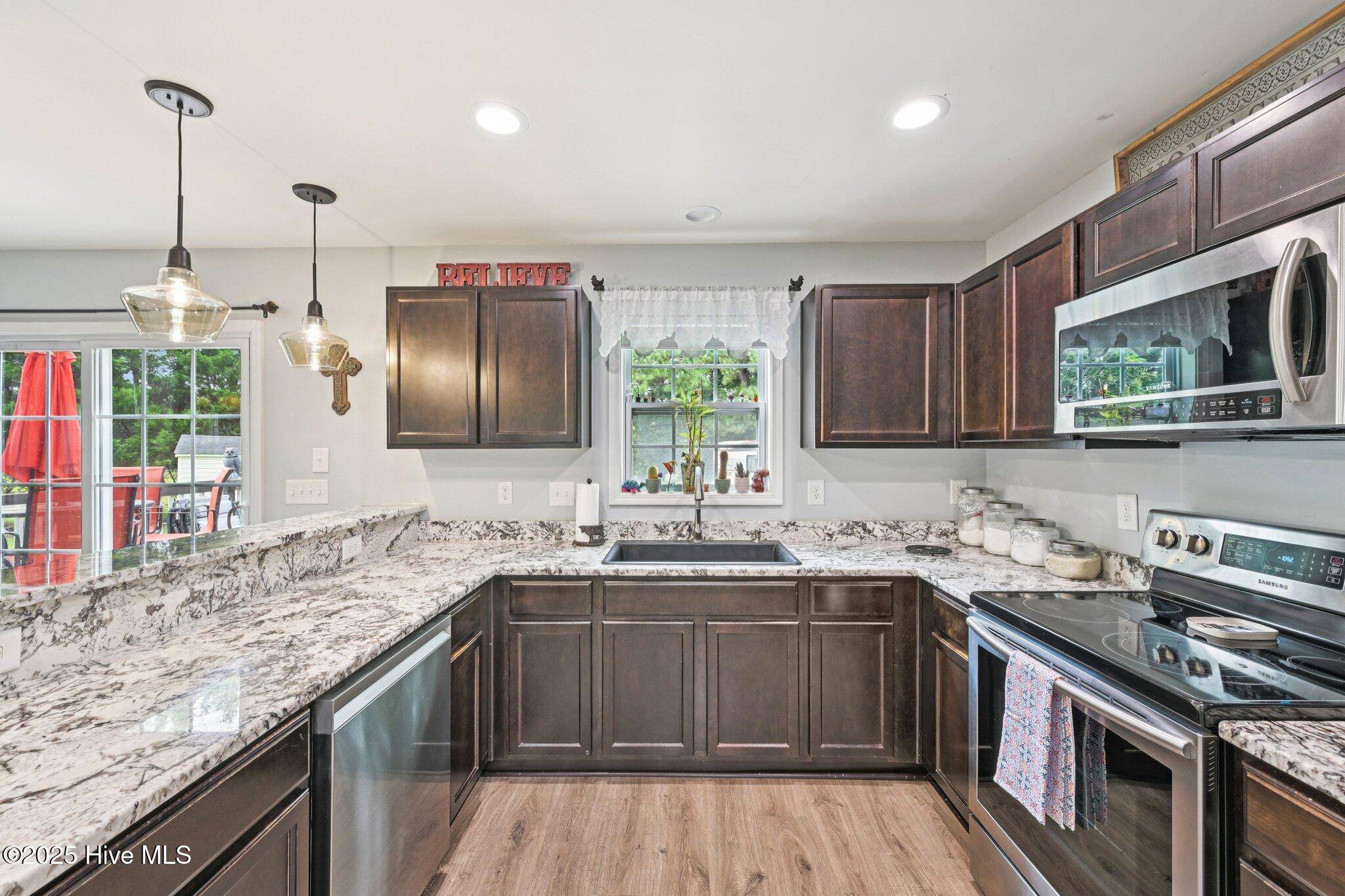 6512 Ten Ten Road Property Photo 16