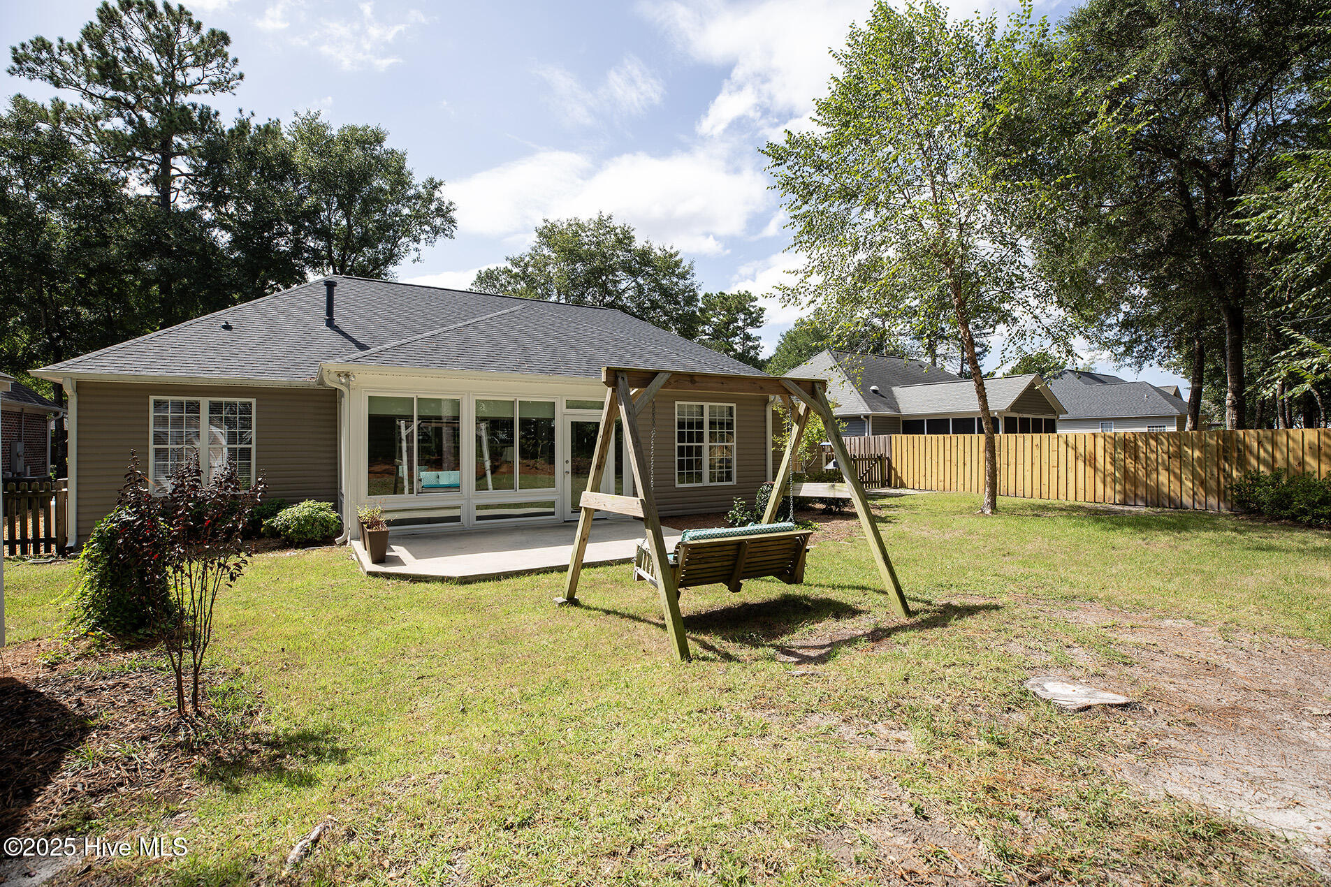 8904 Plantation Landing Drive Property Photo 50