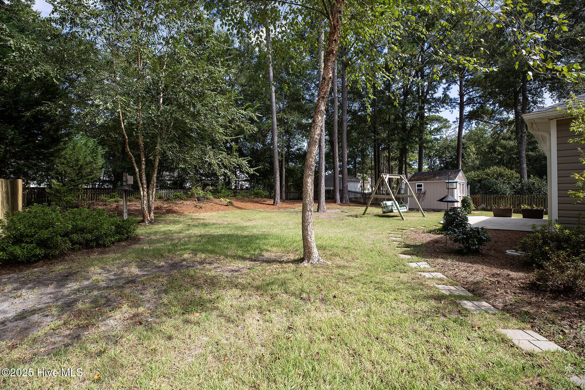 8904 Plantation Landing Drive Property Photo 51