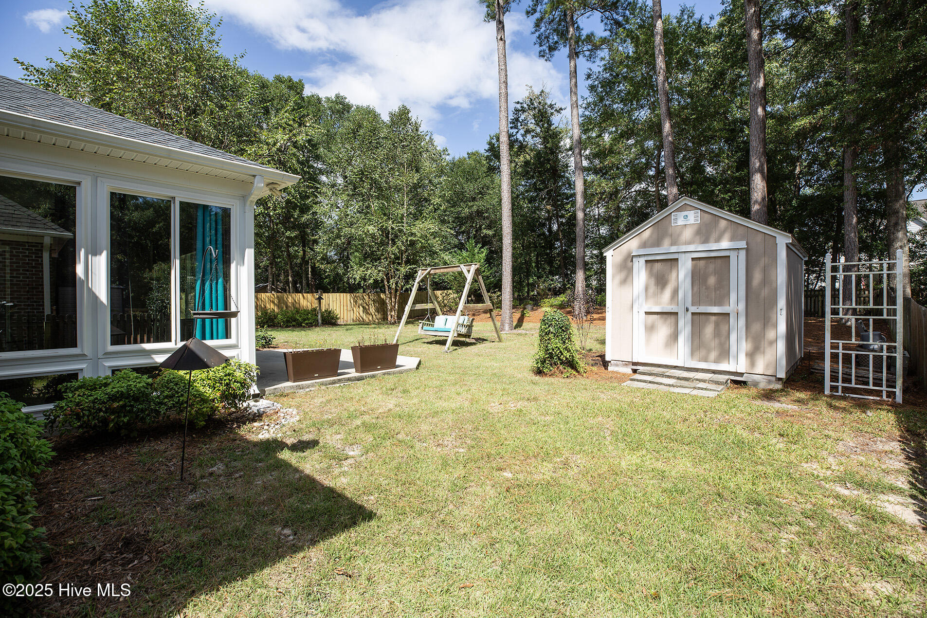 8904 Plantation Landing Drive Property Photo 52