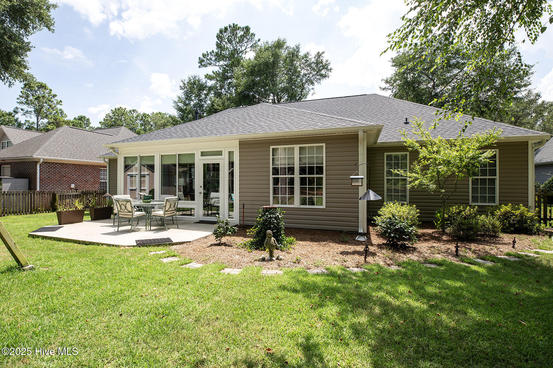 8904 Plantation Landing Drive Property Photo 56