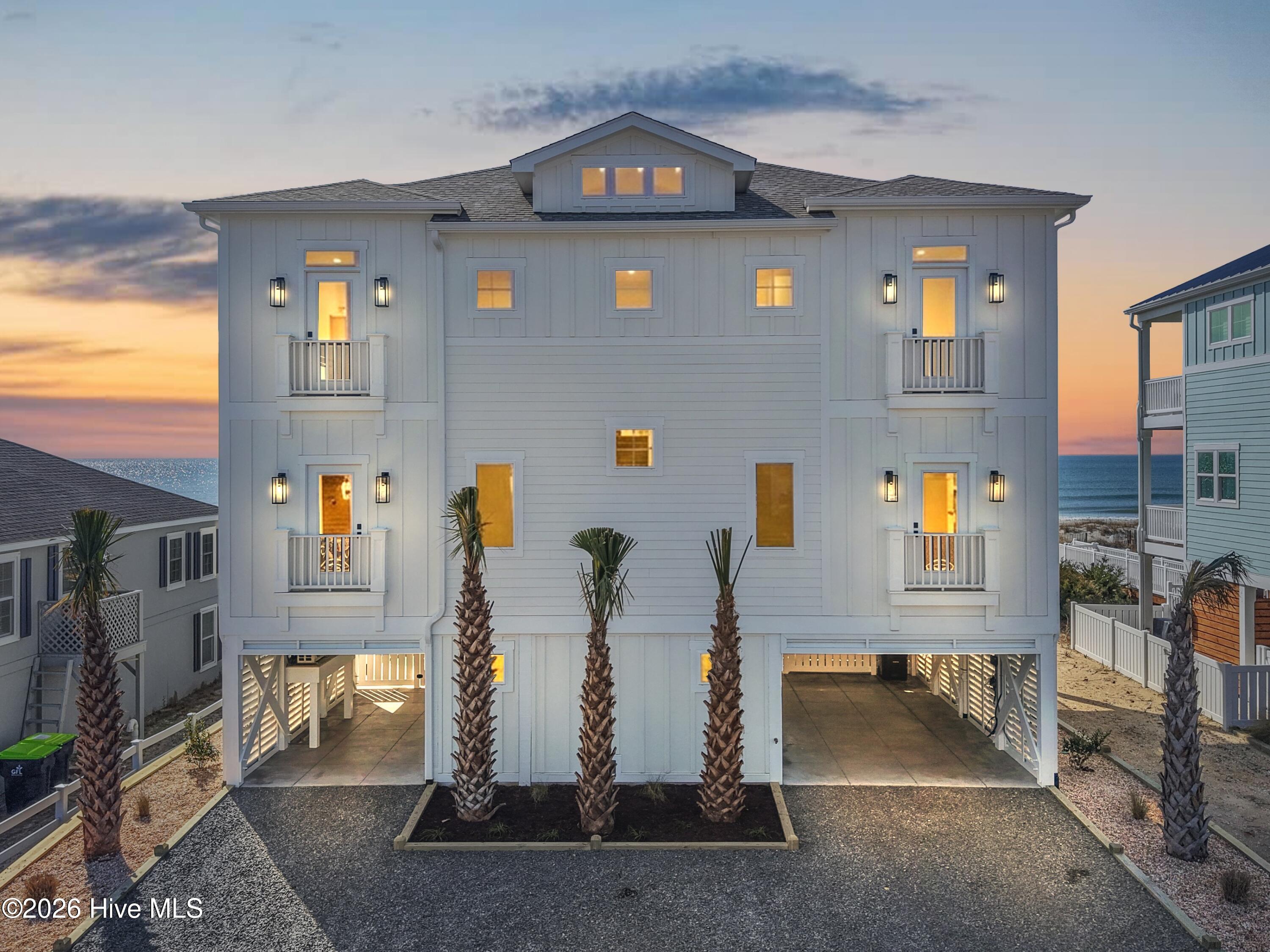 105 Ocean Boulevard W Property Photo 3
