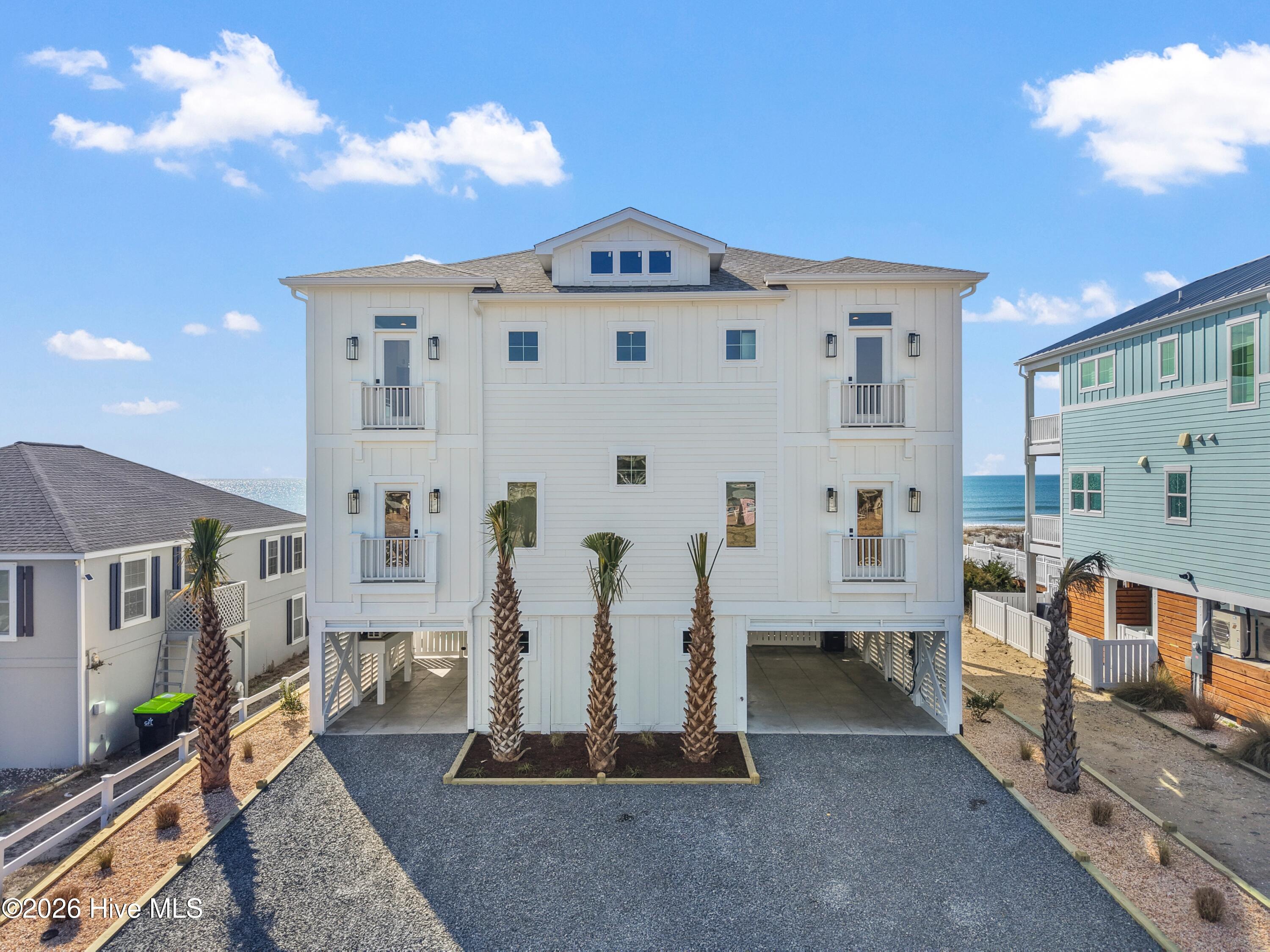 105 Ocean Boulevard W Property Photo 6