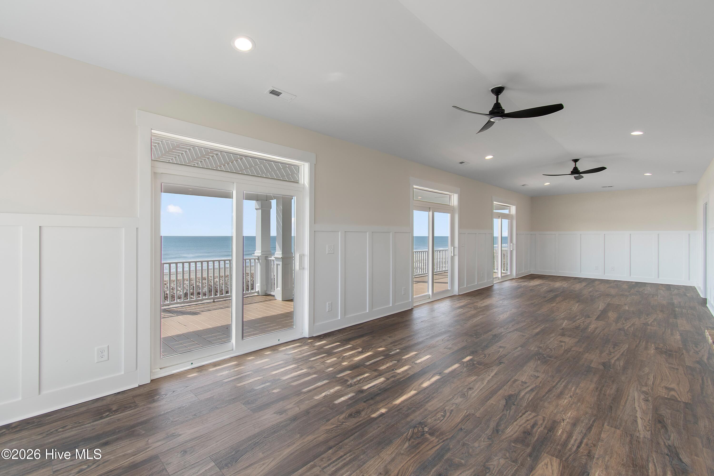 105 Ocean Boulevard W Property Photo 13