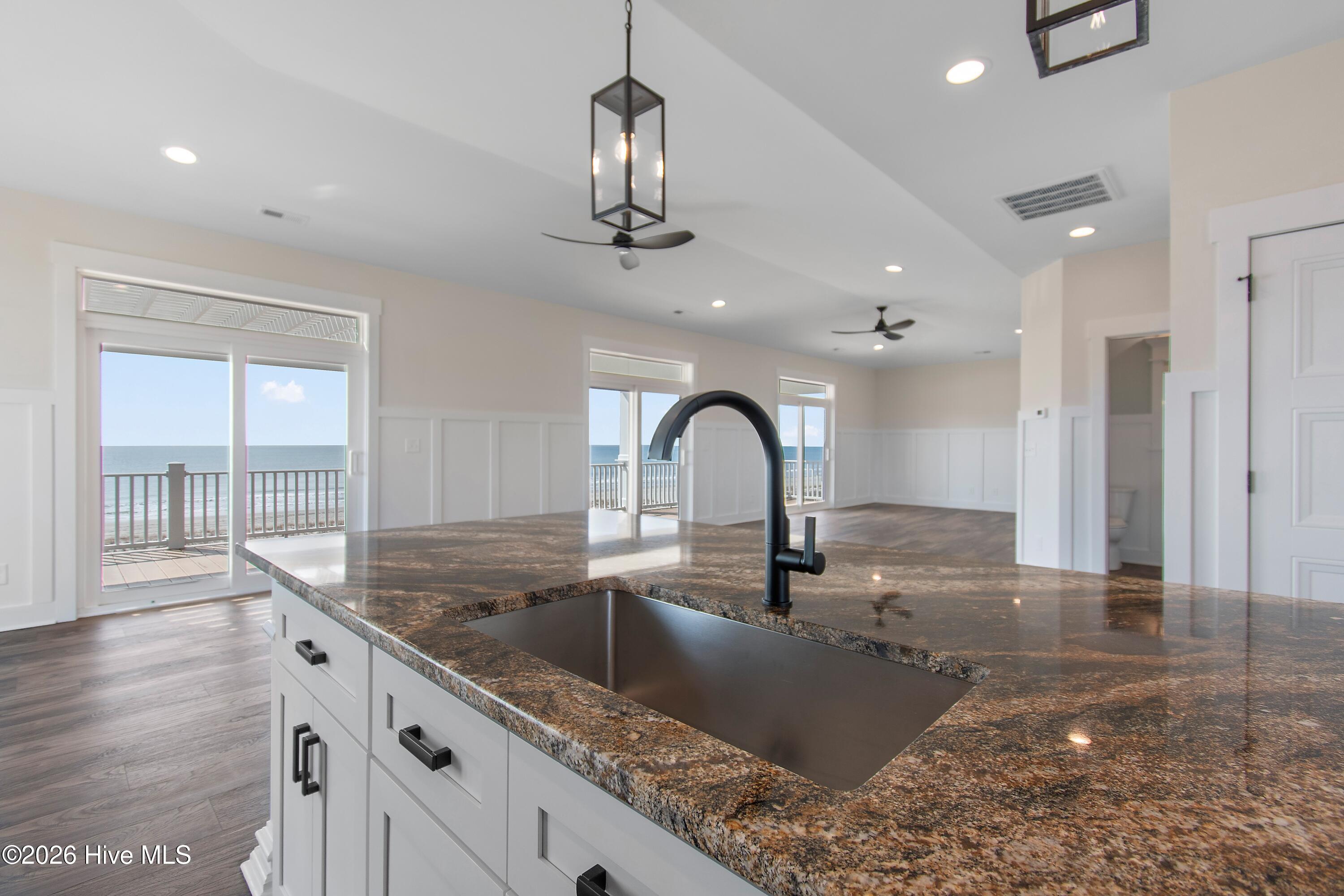 105 Ocean Boulevard W Property Photo 22