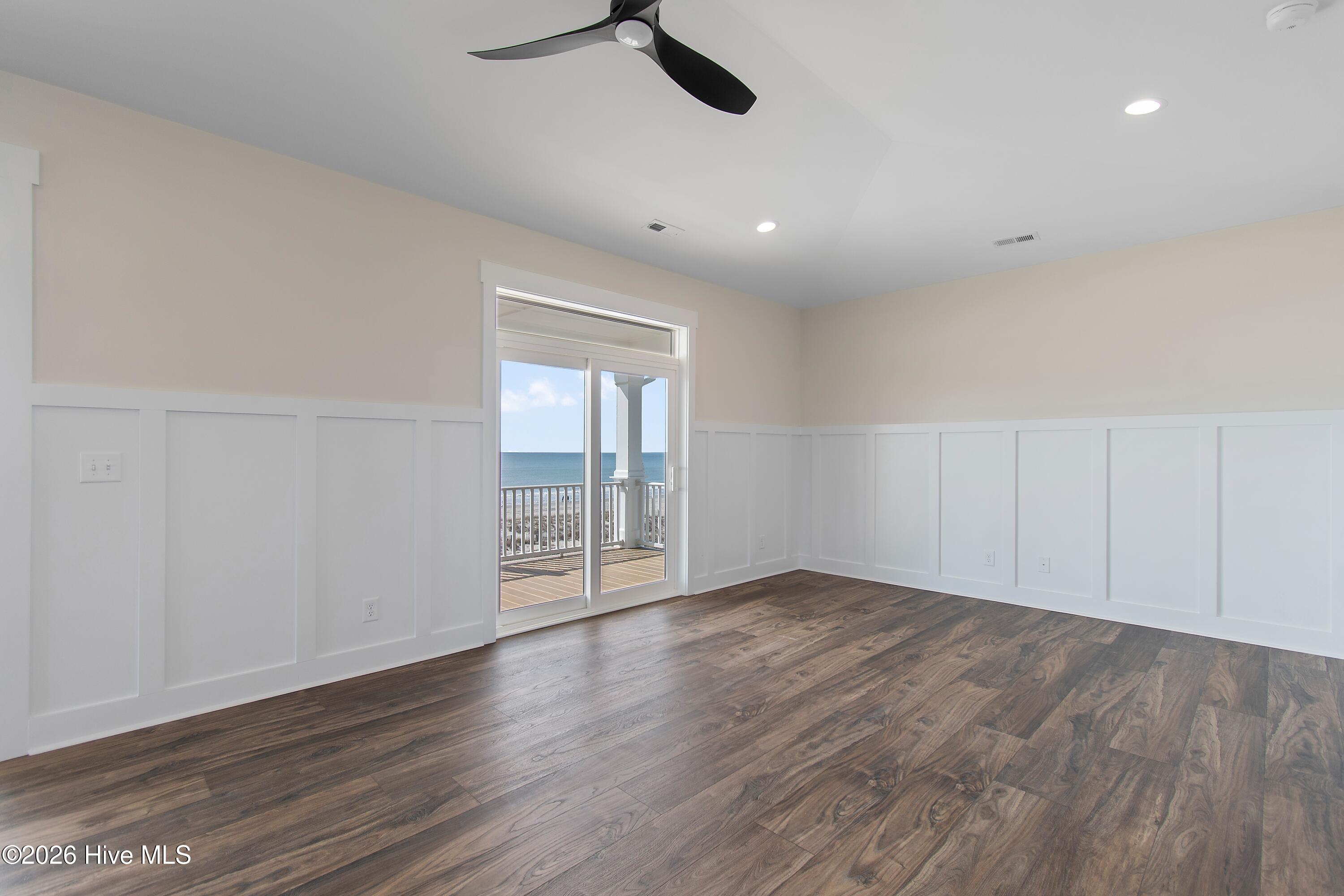 105 Ocean Boulevard W Property Photo 24