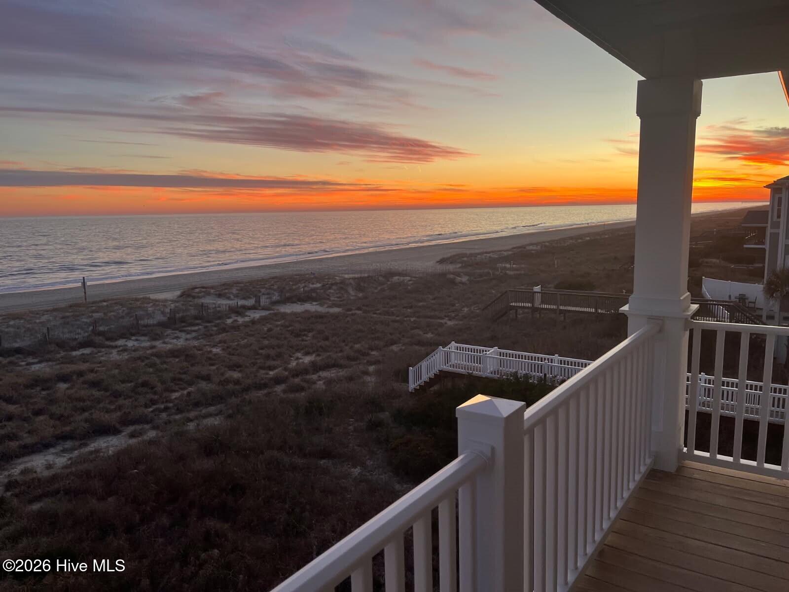 105 Ocean Boulevard W Property Photo 36