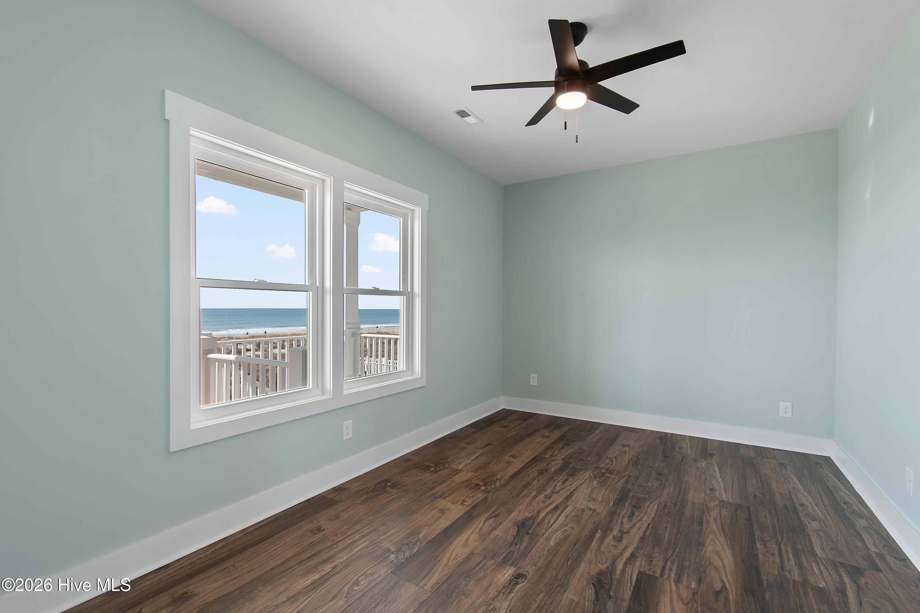 105 Ocean Boulevard W Property Photo 39