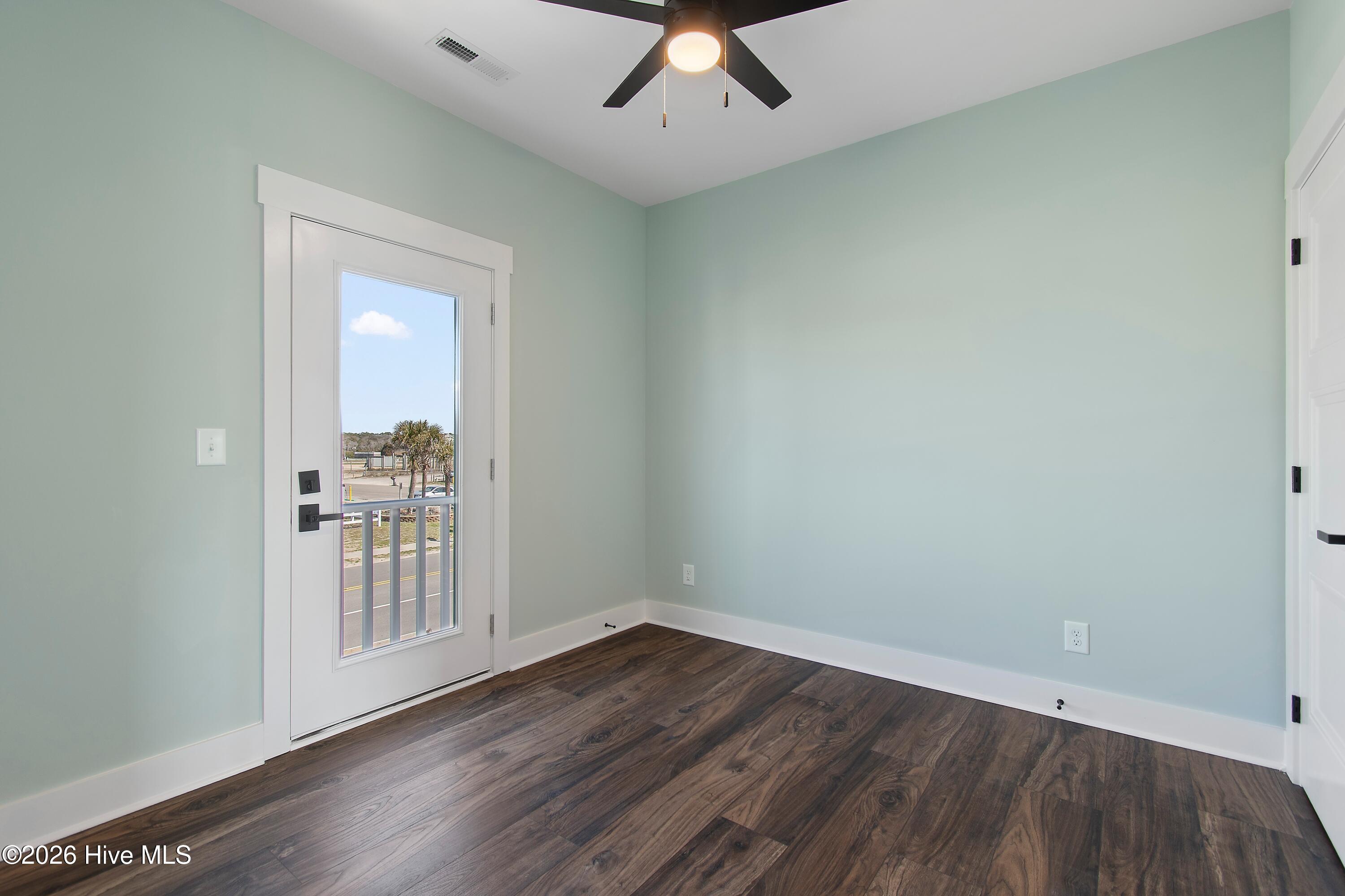 105 Ocean Boulevard W Property Photo 49