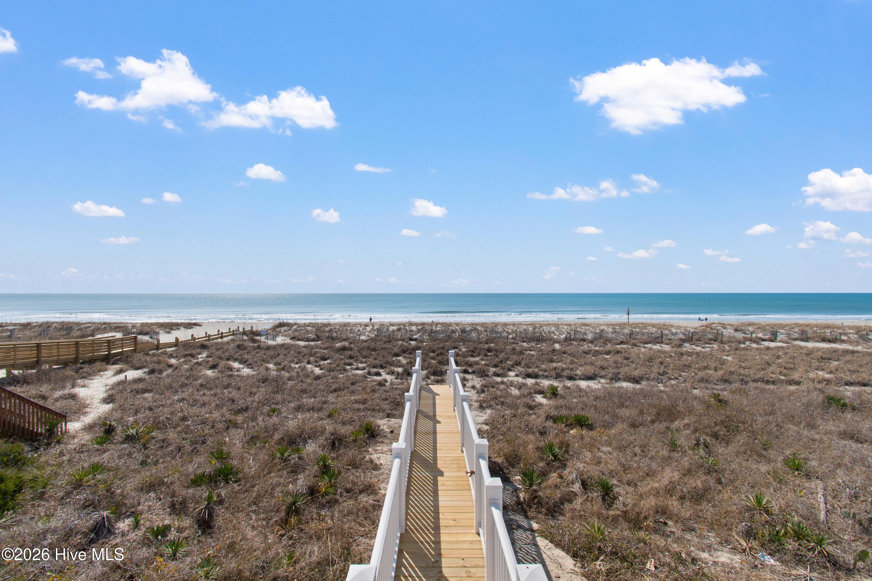 105 Ocean Boulevard W Property Photo 61