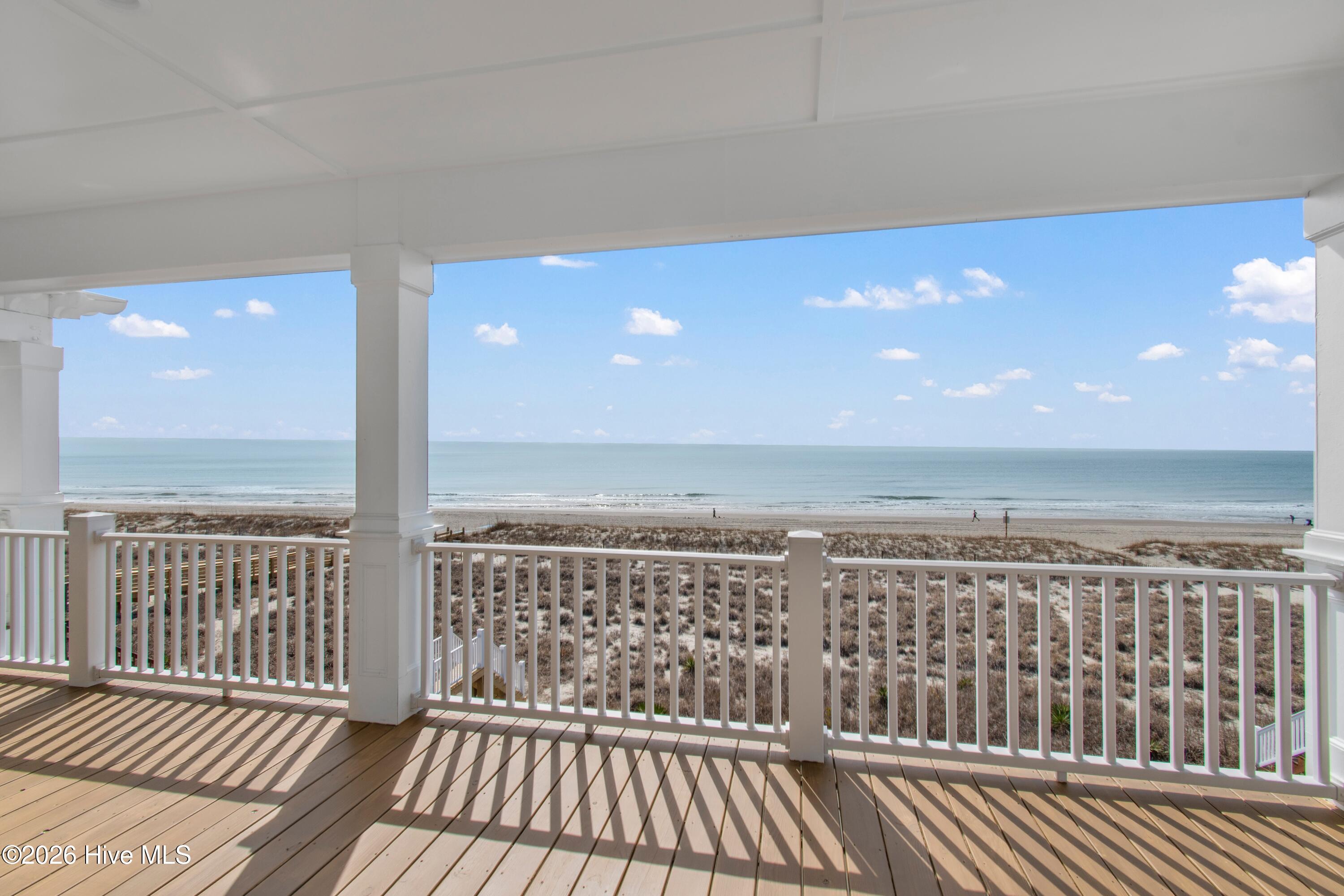 105 Ocean Boulevard W Property Photo 69