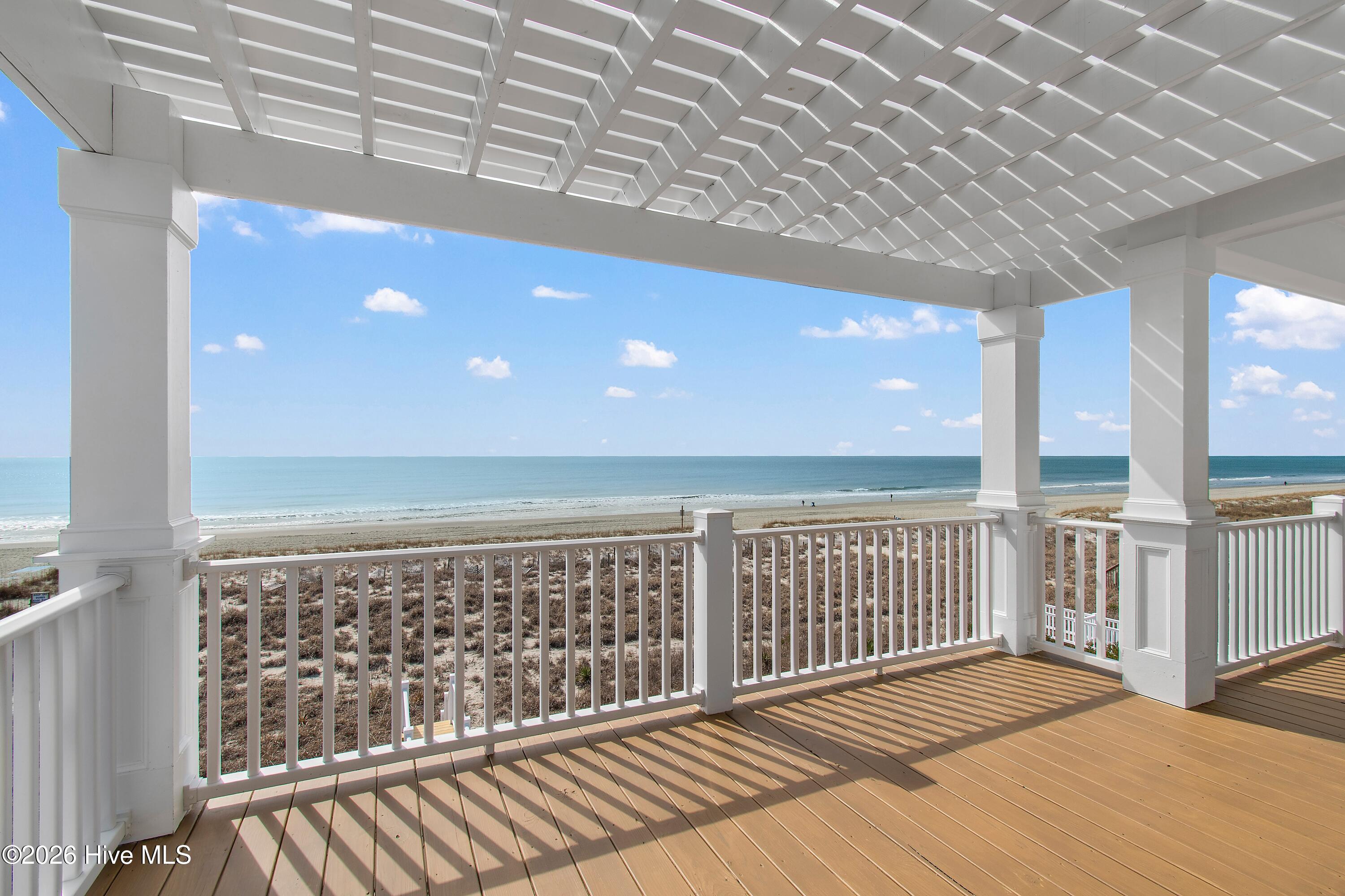 105 Ocean Boulevard W Property Photo 71