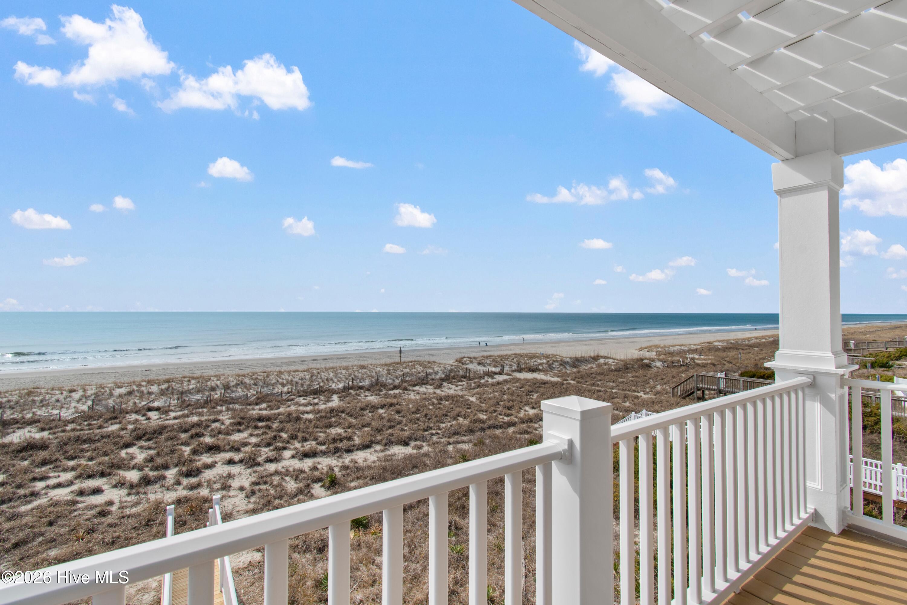 105 Ocean Boulevard W Property Photo 72