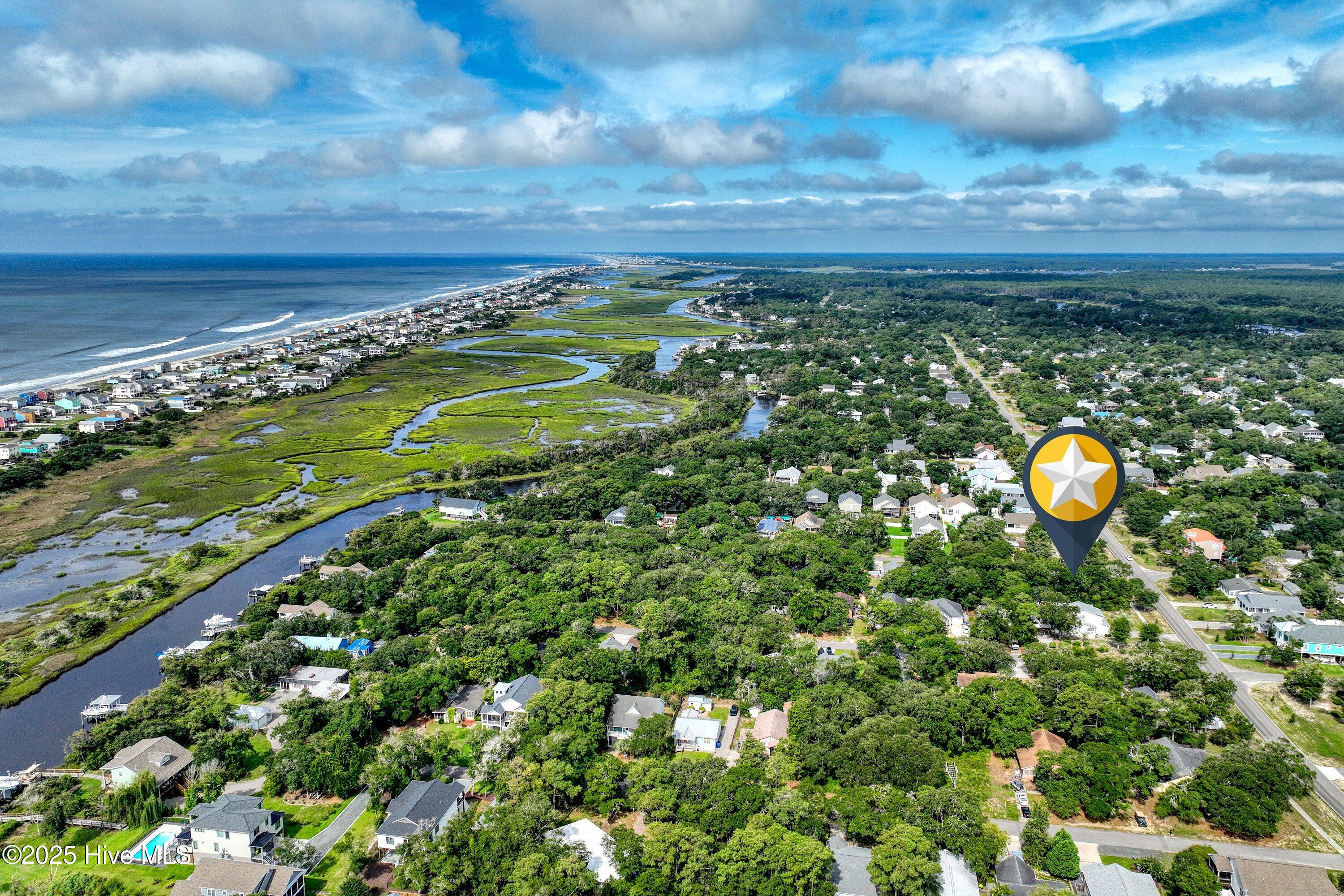 505 W Oak Island Drive Property Photo 1