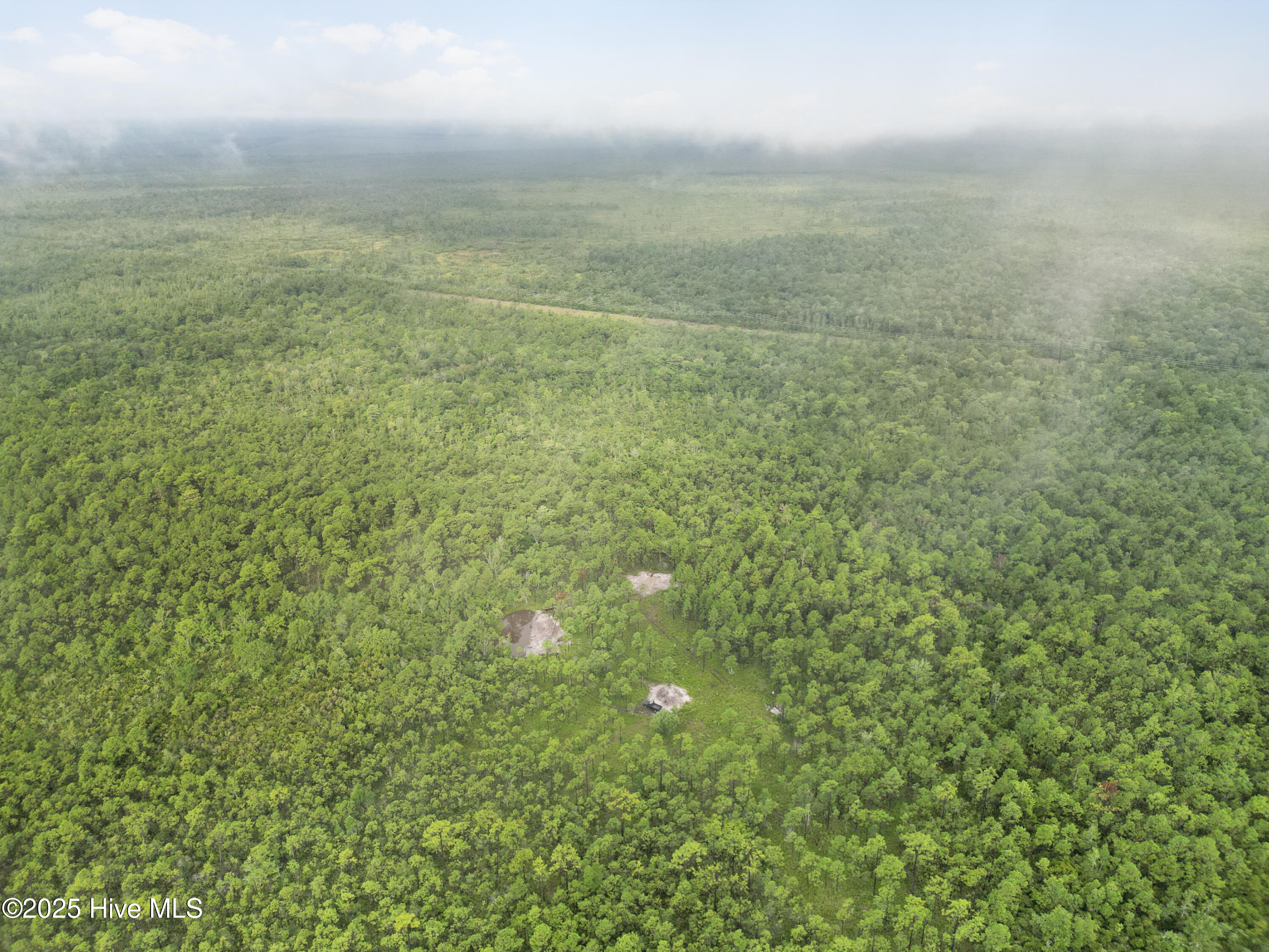 17 Hwy Off Property Photo 16