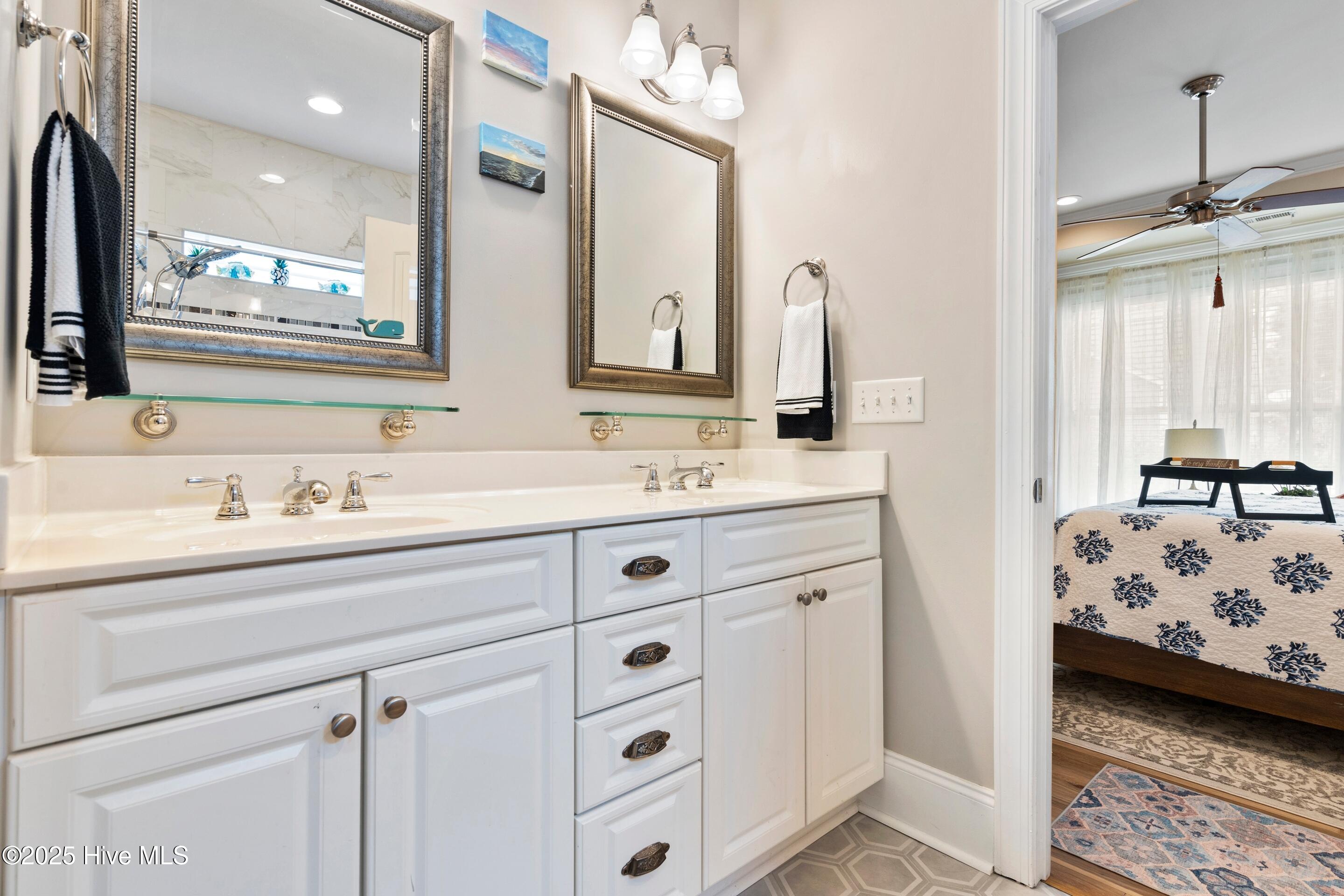 3905 Meeting Place Lane Property Photo 29