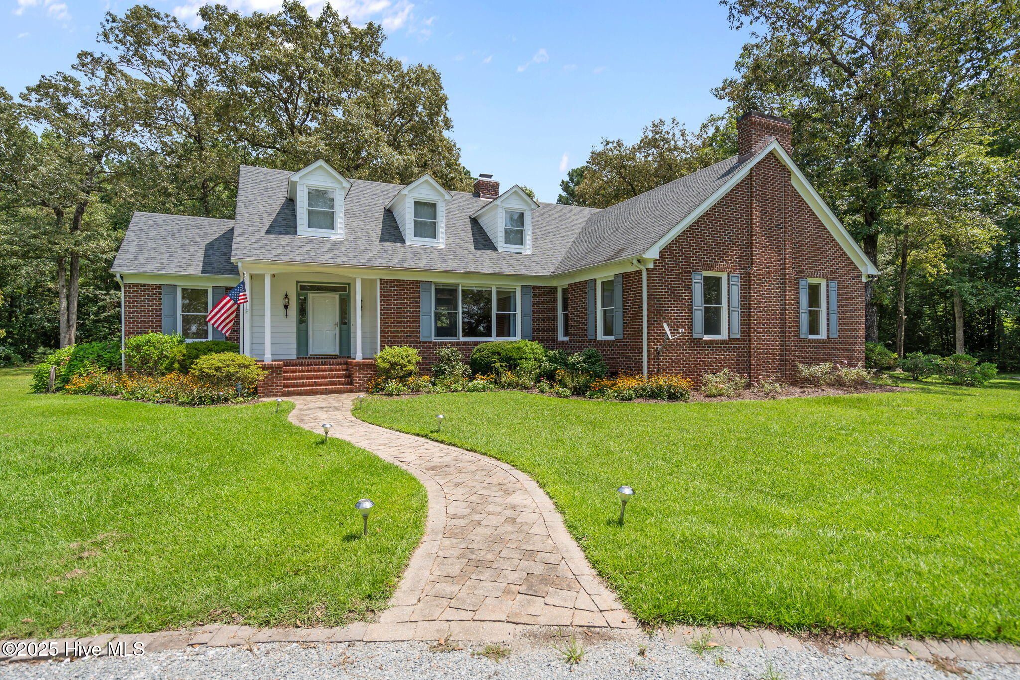 8033 Malpass Corner Road Property Photo 1