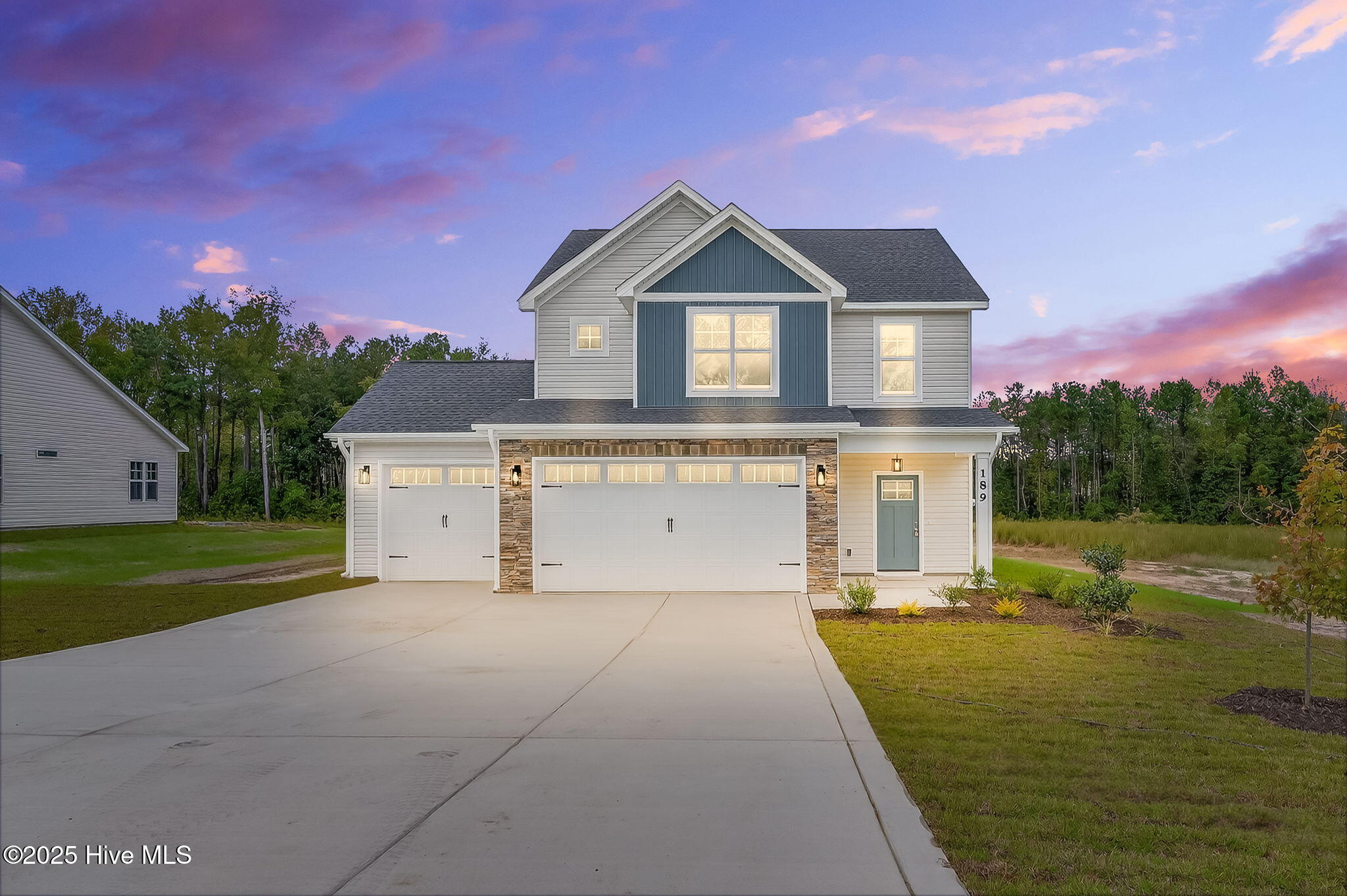 189 Boyce Court Property Photo 1