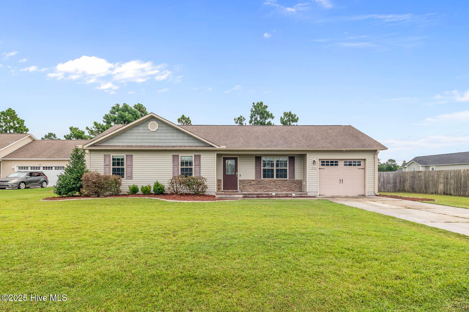 302 Basil Court Property Photo 1