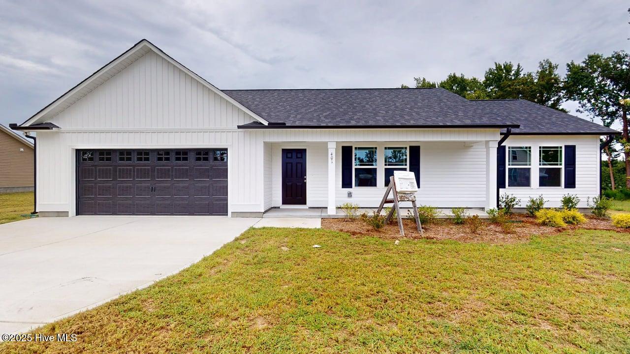 401 Aarons Place Property Photo 1