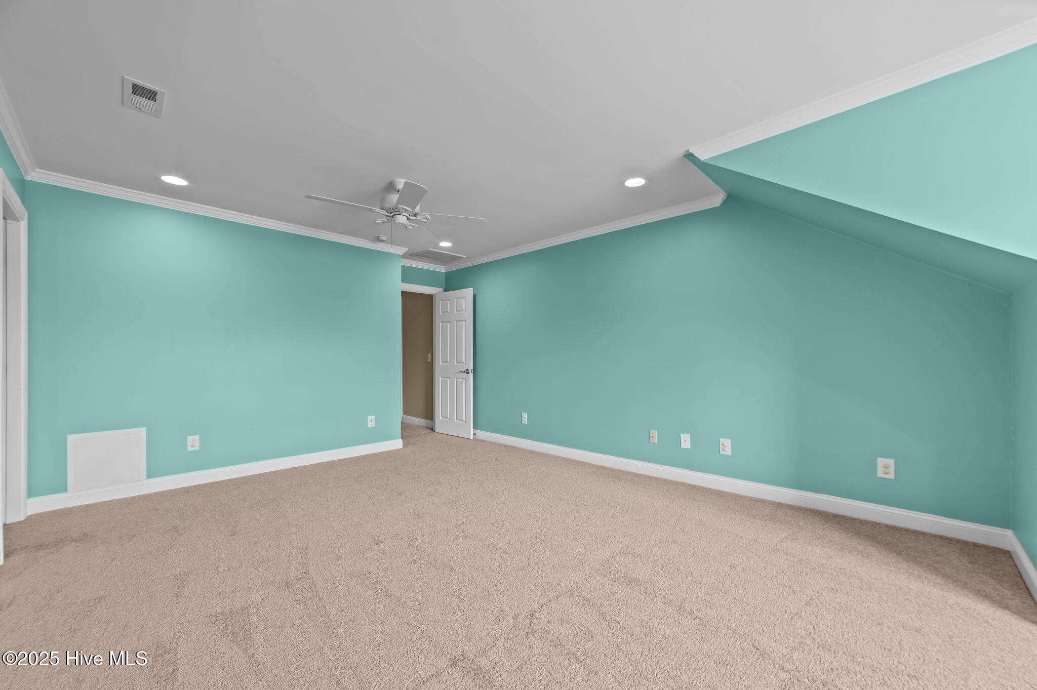 2243 Black Horse Lane Property Photo 45