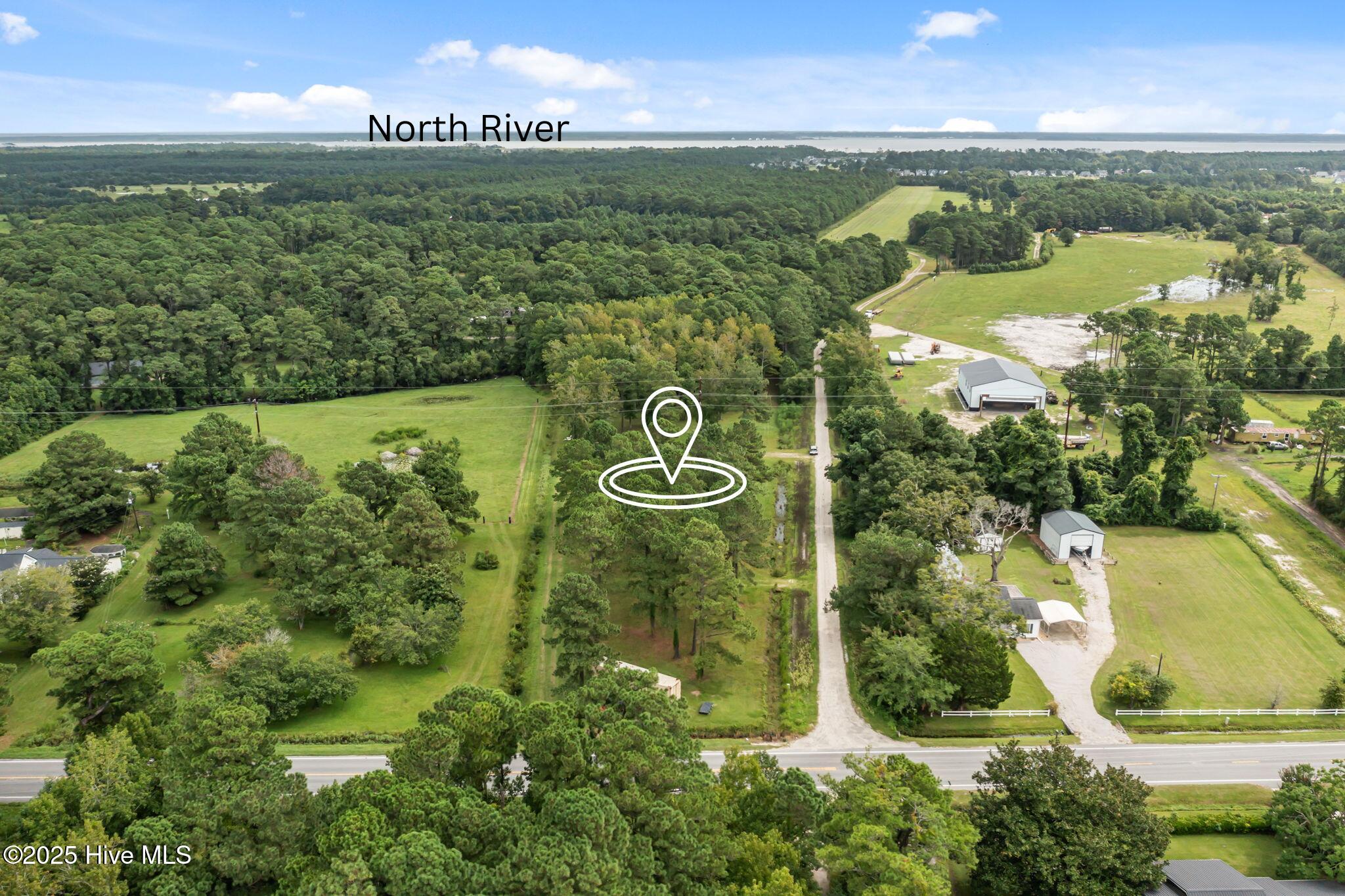 1050 Highway 101 Property Photo 1