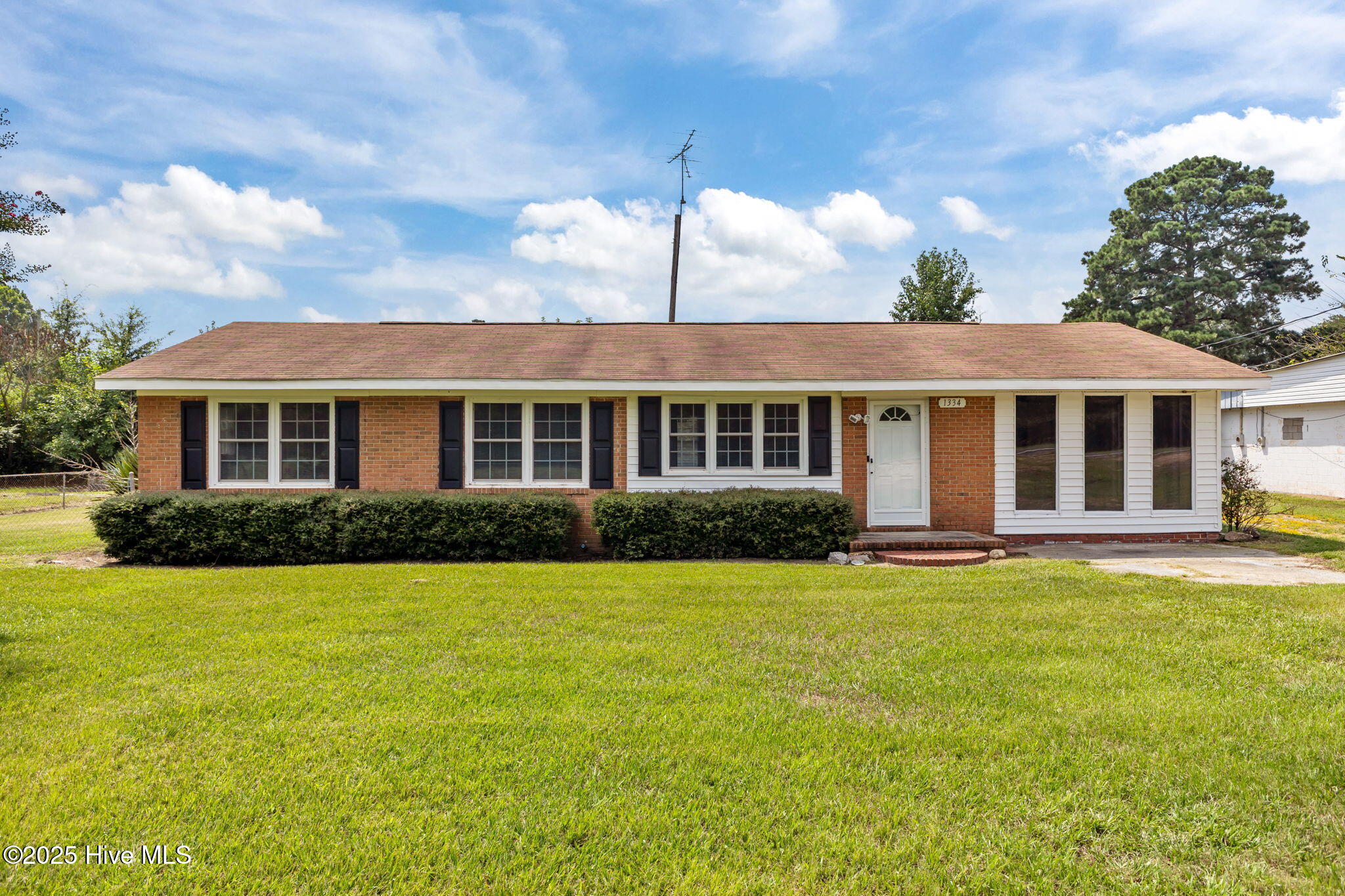 1334 Alamac Road Property Photo 1