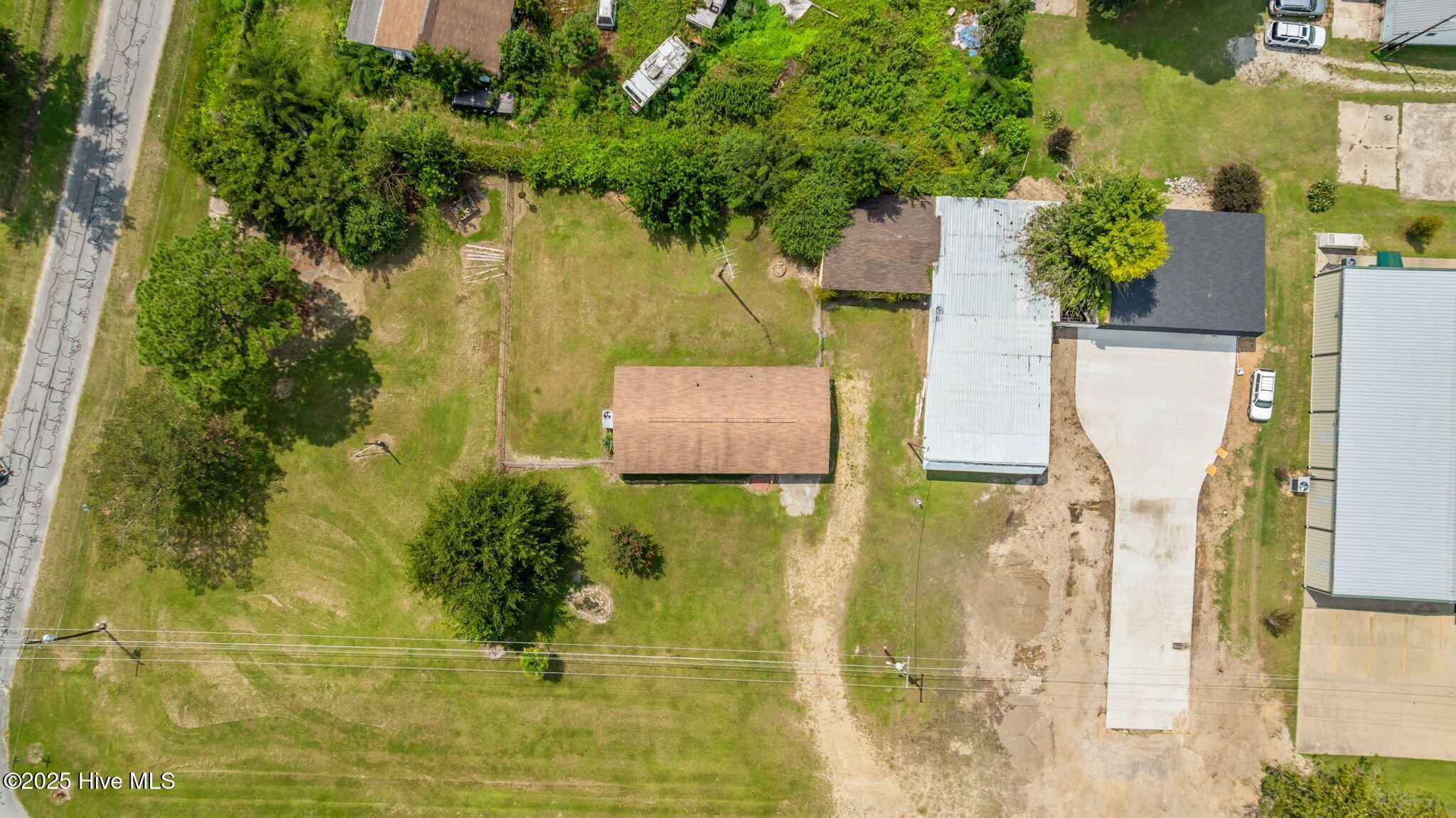 1334 Alamac Road Property Photo 6