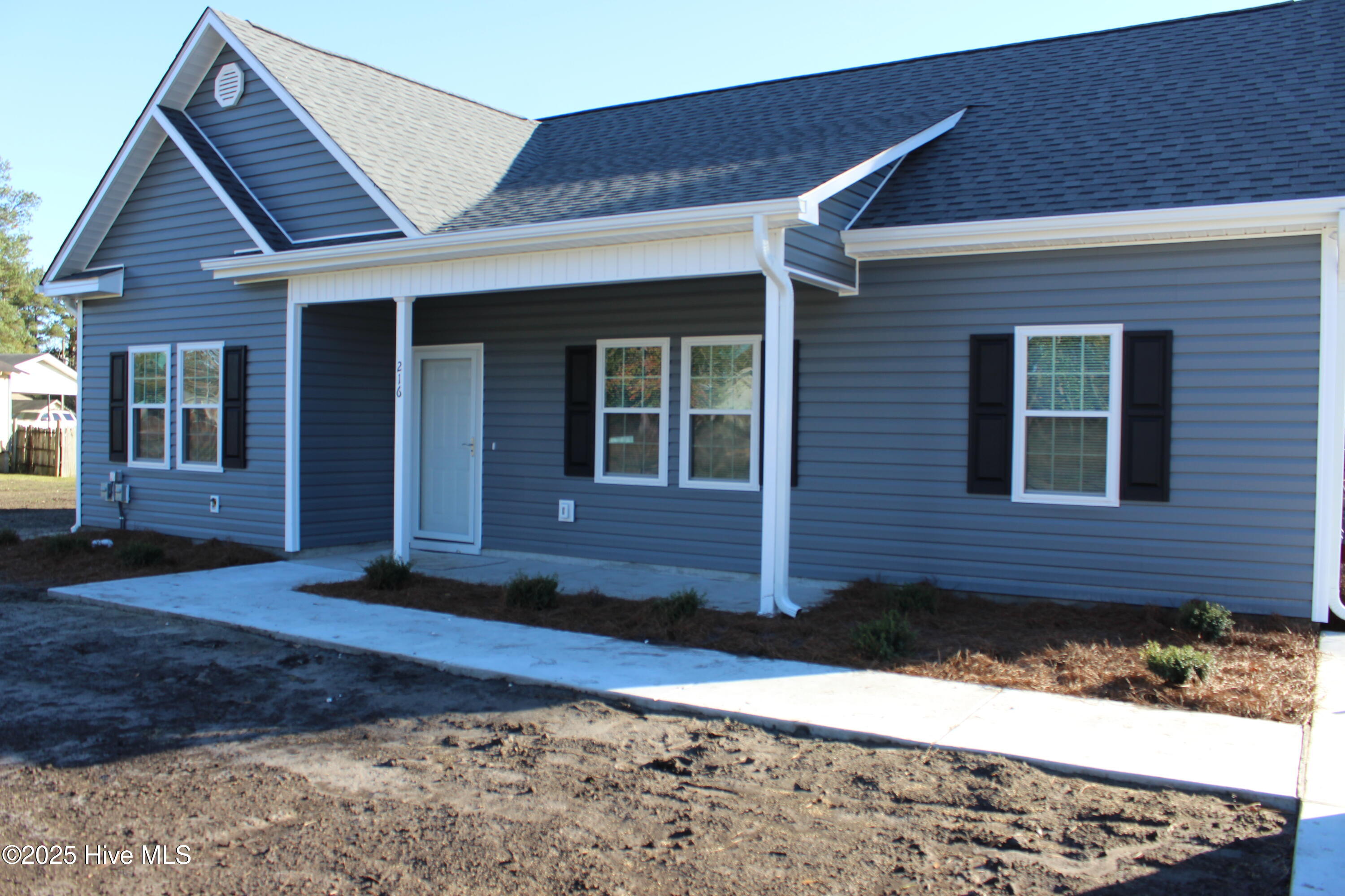 216 W Charity Road Property Photo 1